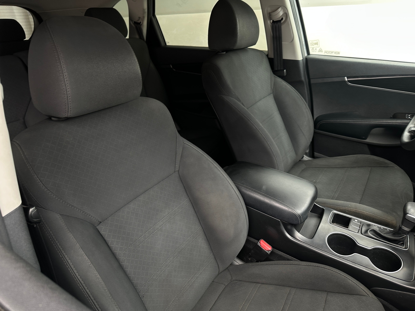 Thumbnail: 2020 Kia Sorento - 2