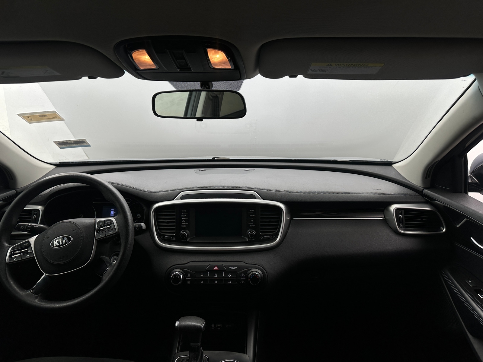 Thumbnail: 2020 Kia Sorento - 3