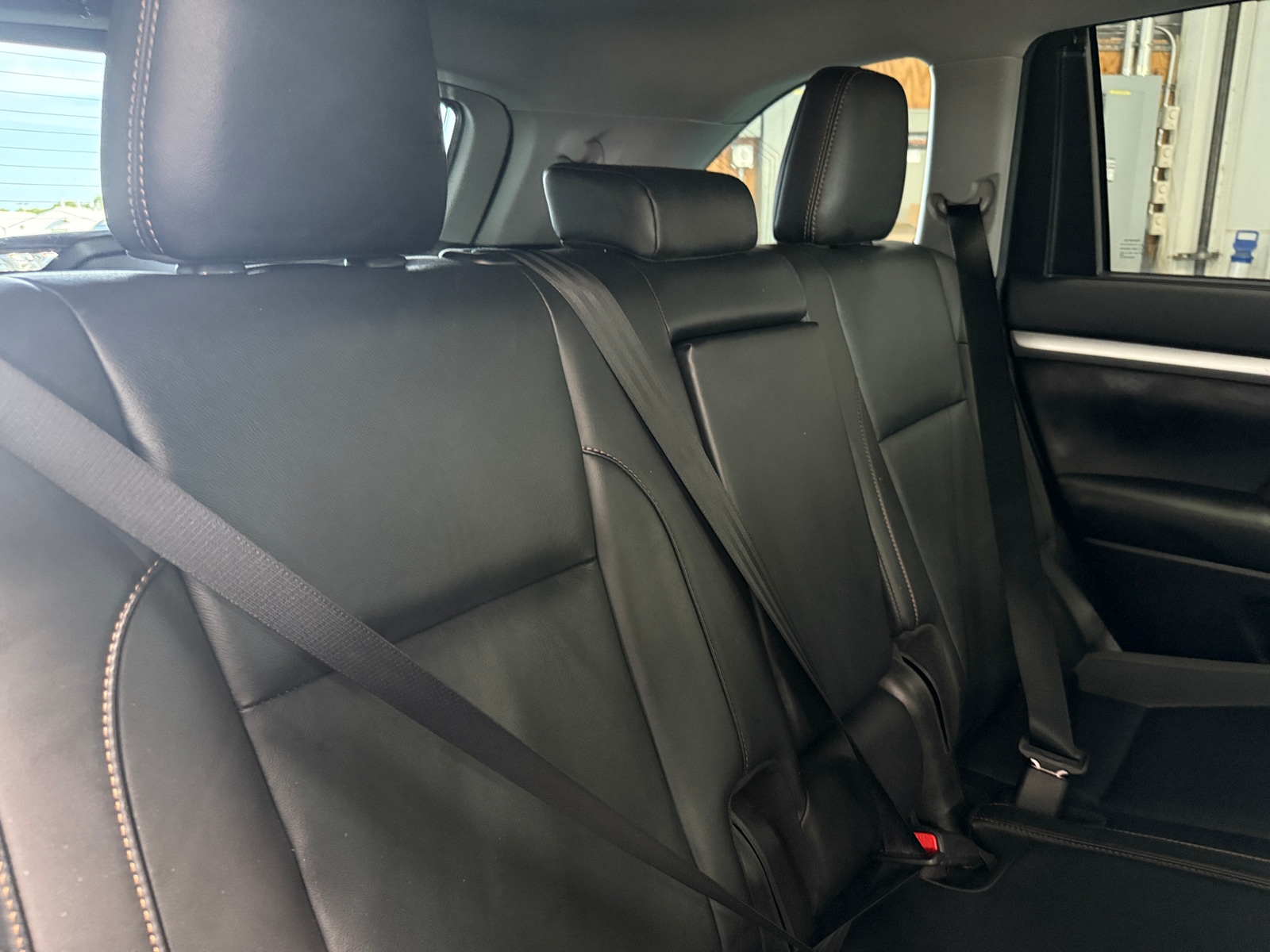 Thumbnail: 2019 Toyota Highlander - 5