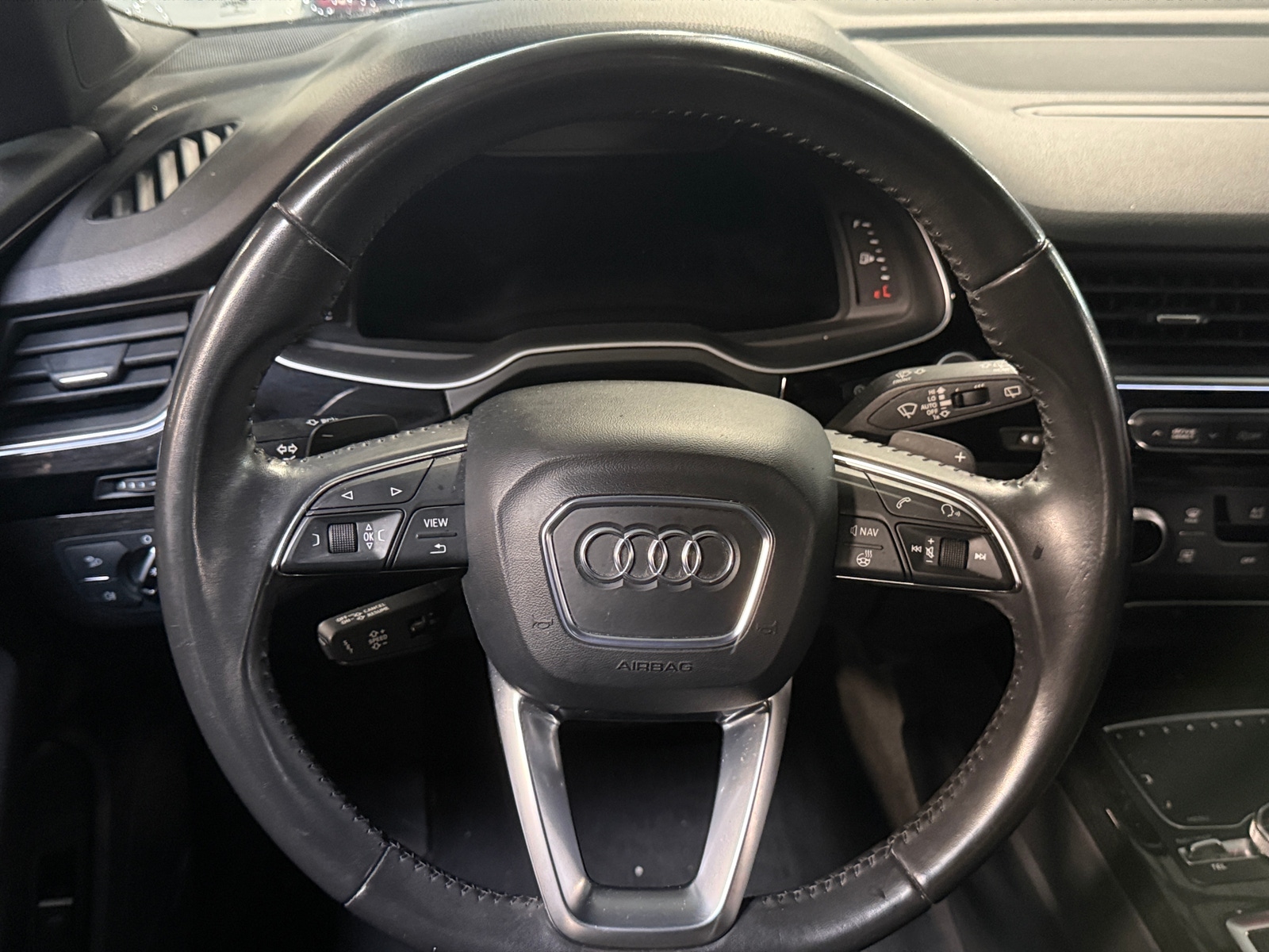 Thumbnail: 2018 Audi Q7 - 4