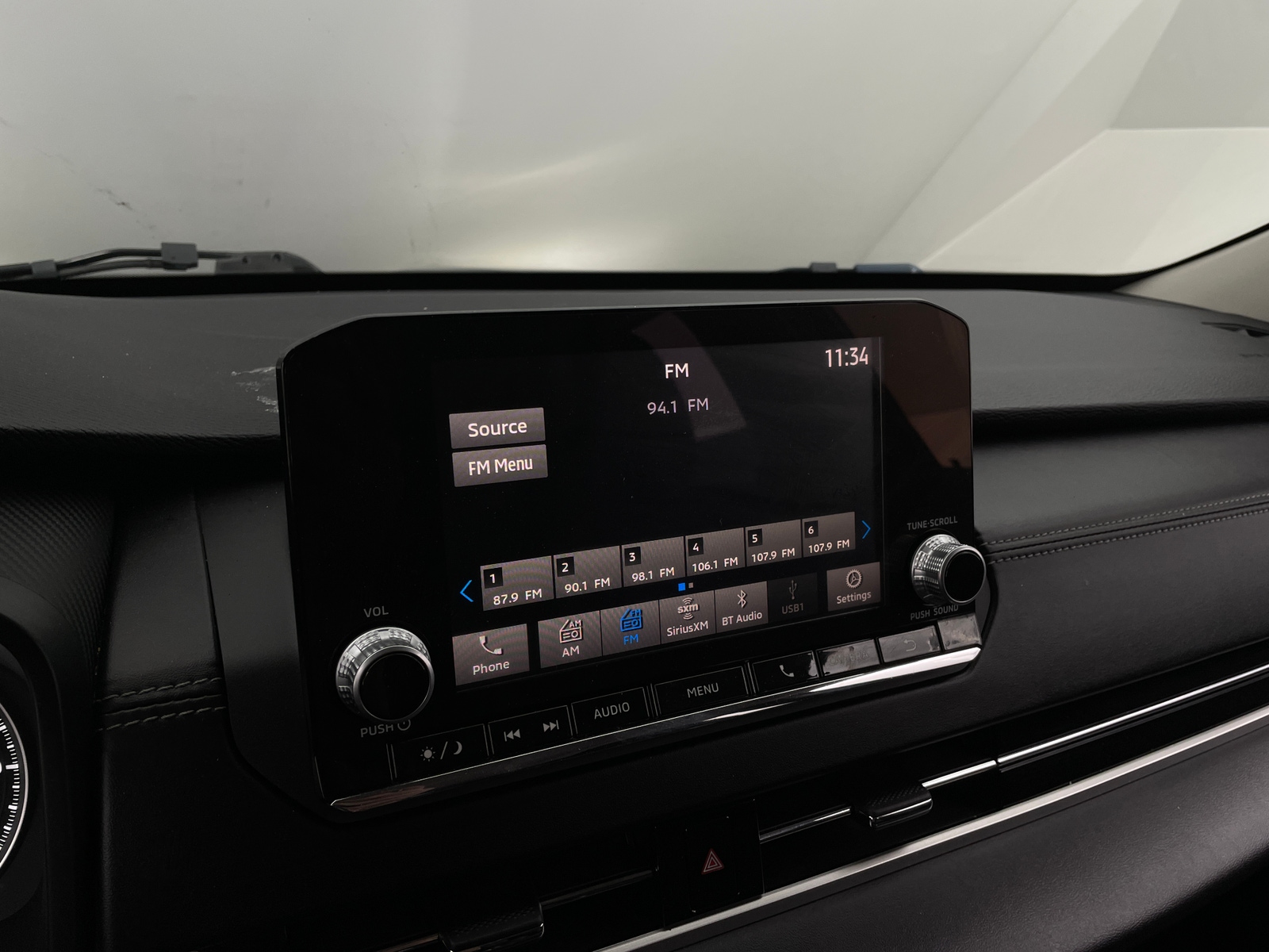Thumbnail: 2022 Mitsubishi Outlander - 4