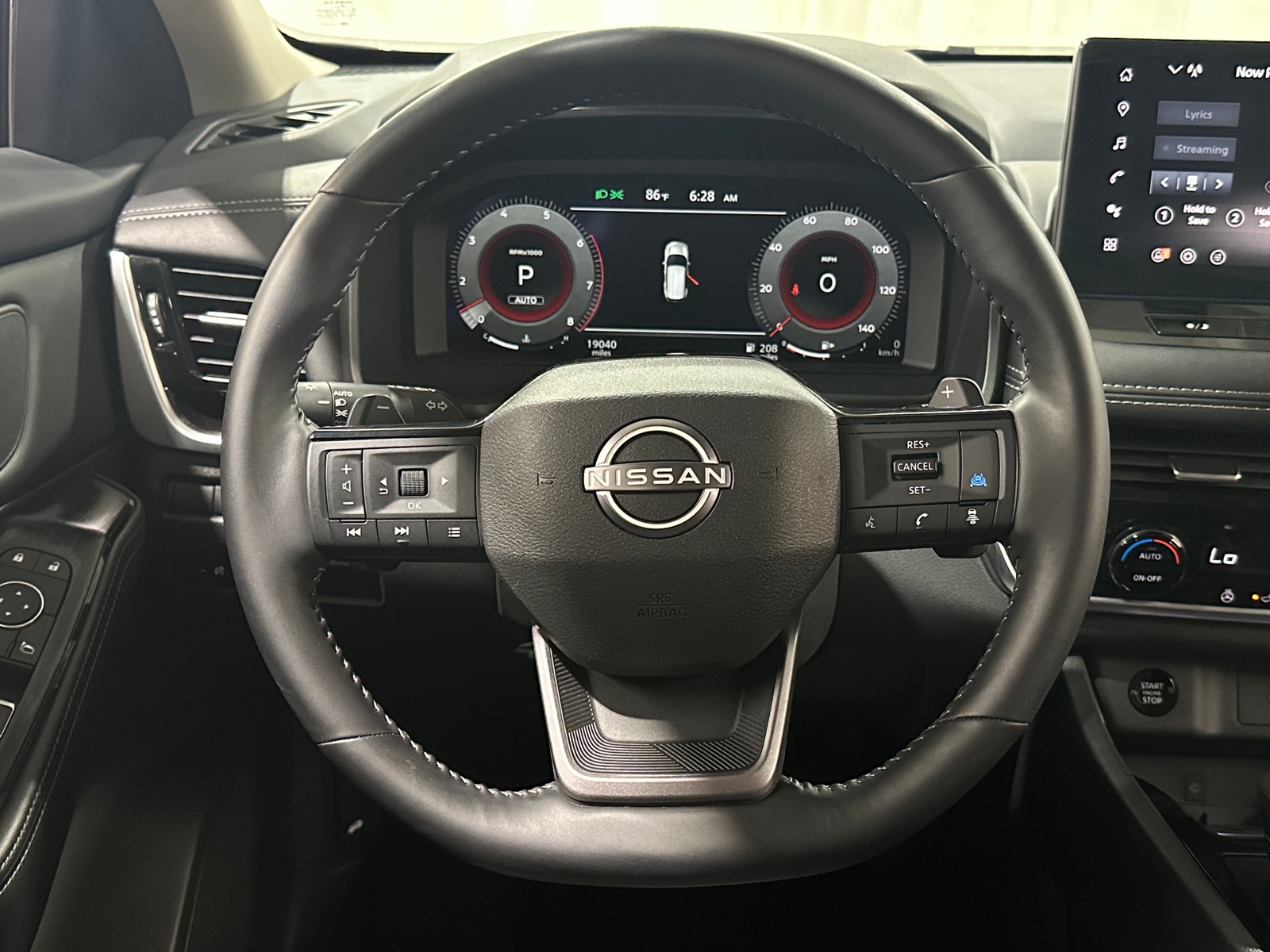 Thumbnail: 2026 Nissan Rogue - 4