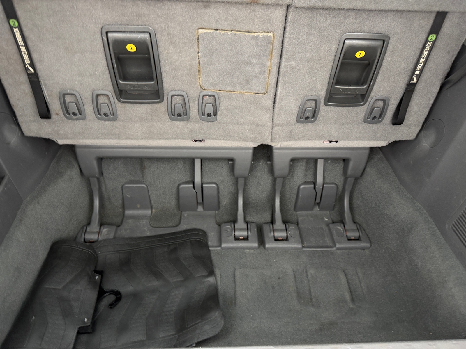 Thumbnail: 2020 Toyota Sienna - 7