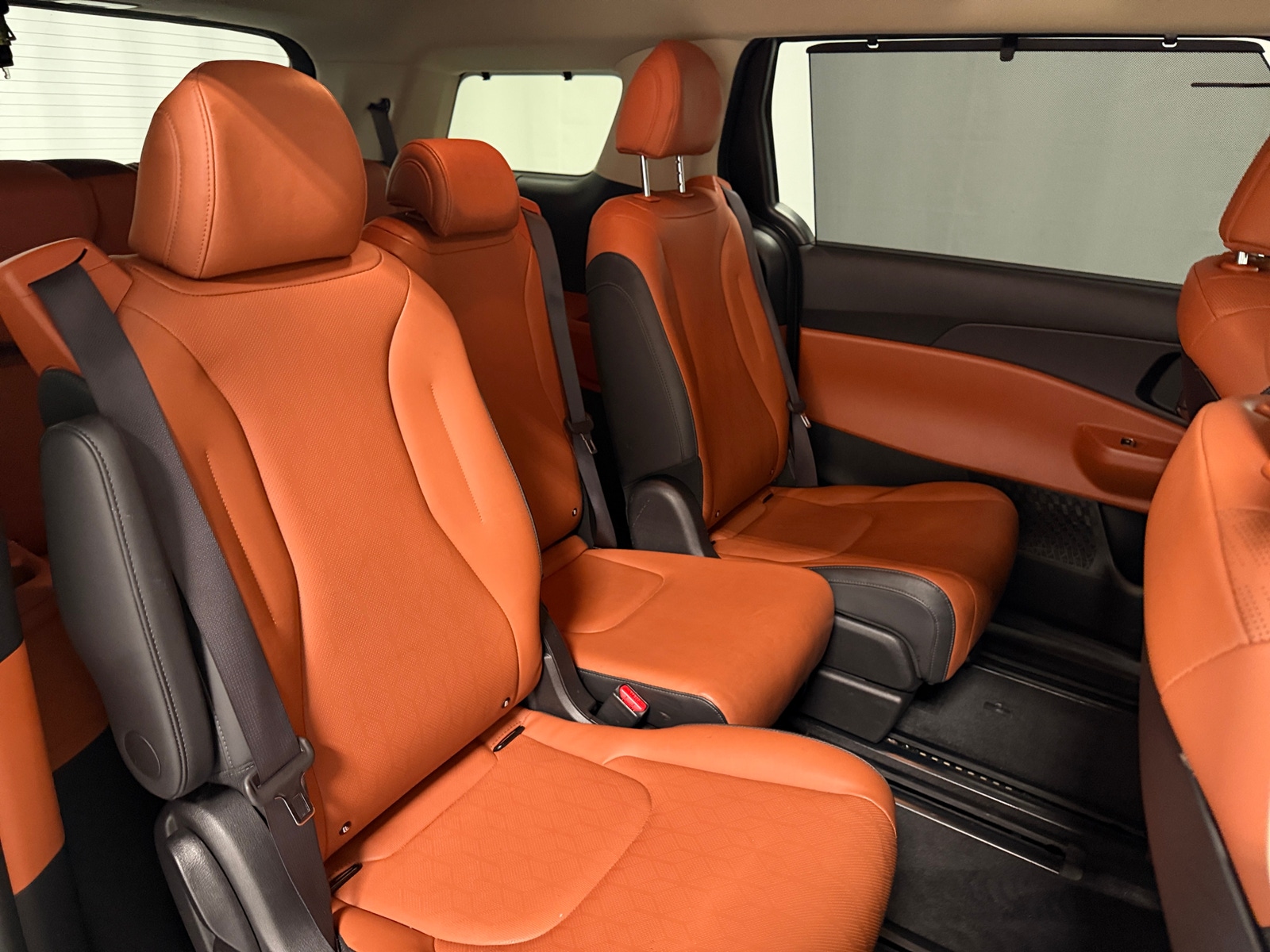 Thumbnail: 2025 Kia Carnival - 5