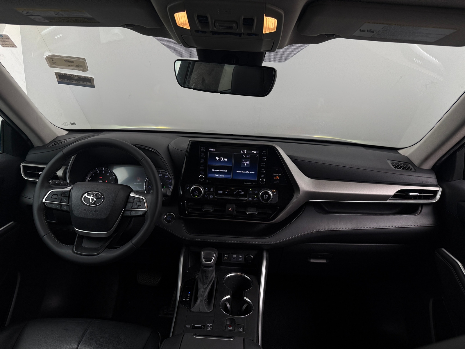 Thumbnail: 2022 Toyota Highlander - 3