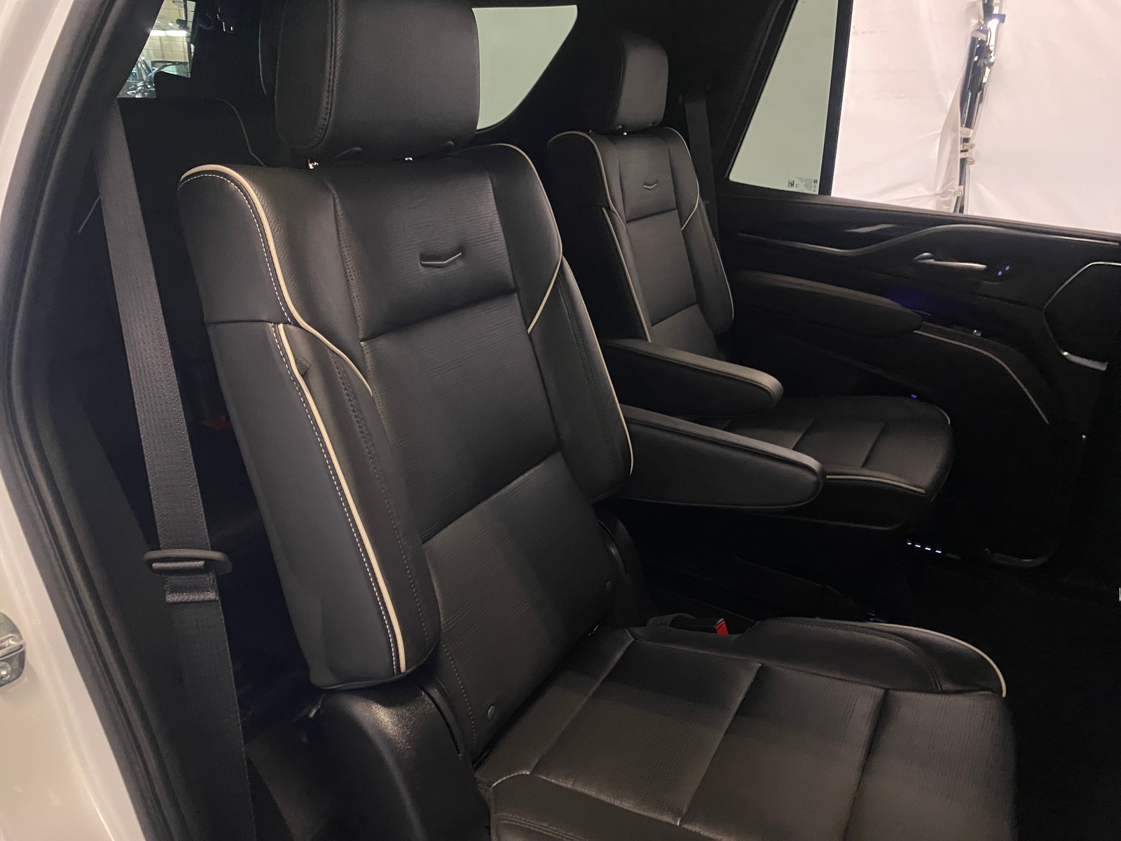 Thumbnail: 2024 Cadillac Escalade - 5