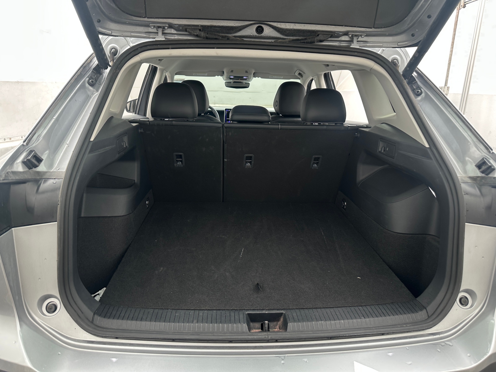 Thumbnail: 2026 Volkswagen Tiguan - 6