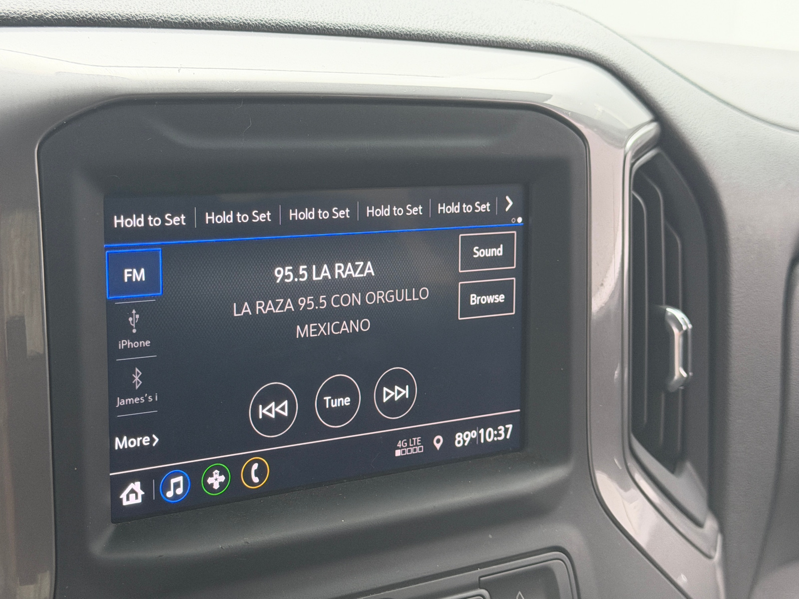 Thumbnail: 2020 Chevrolet Silverado 1500 - 4