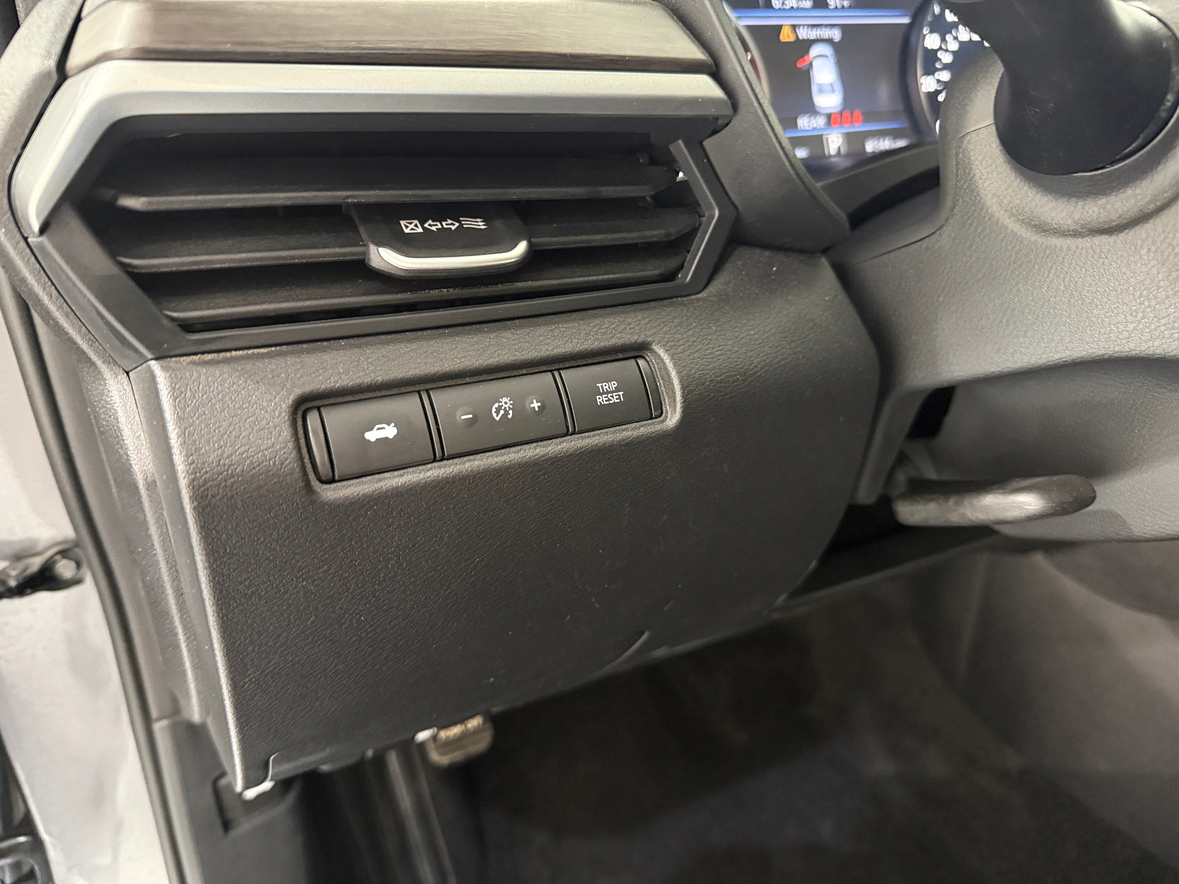 2025 Nissan Altima SV - Photo 11
