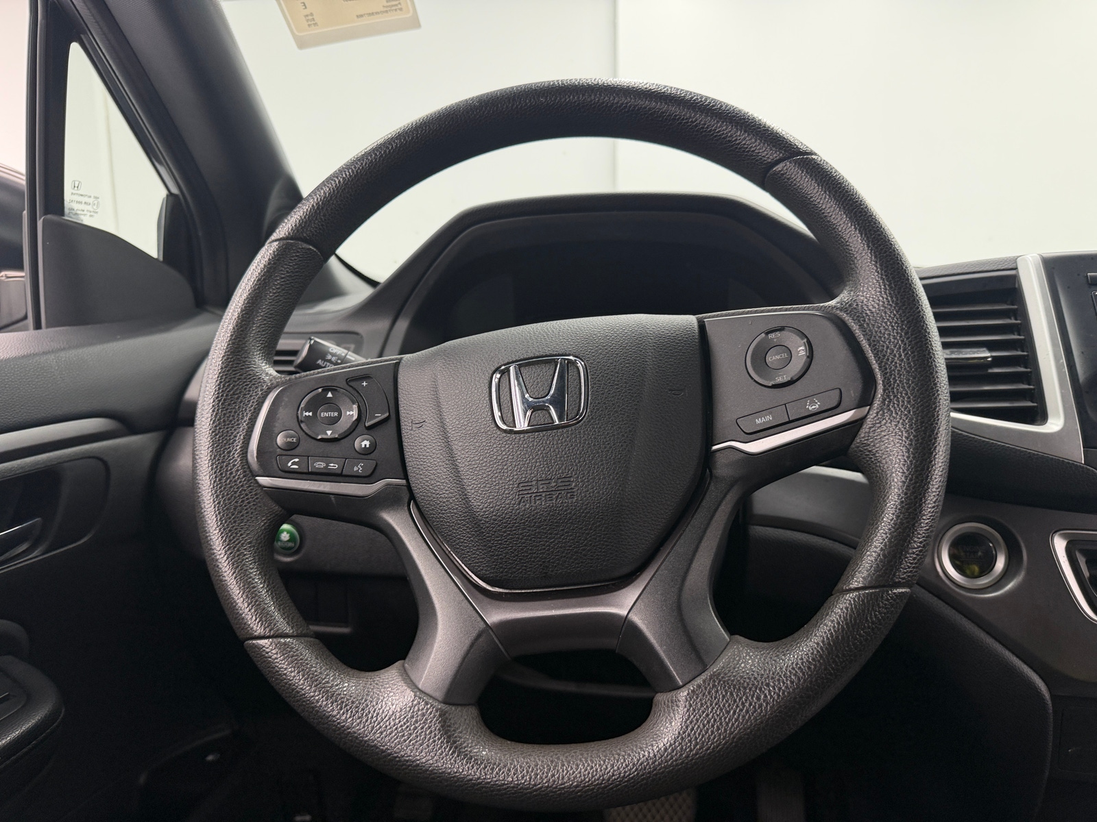 Thumbnail: 2019 Honda Passport - 5