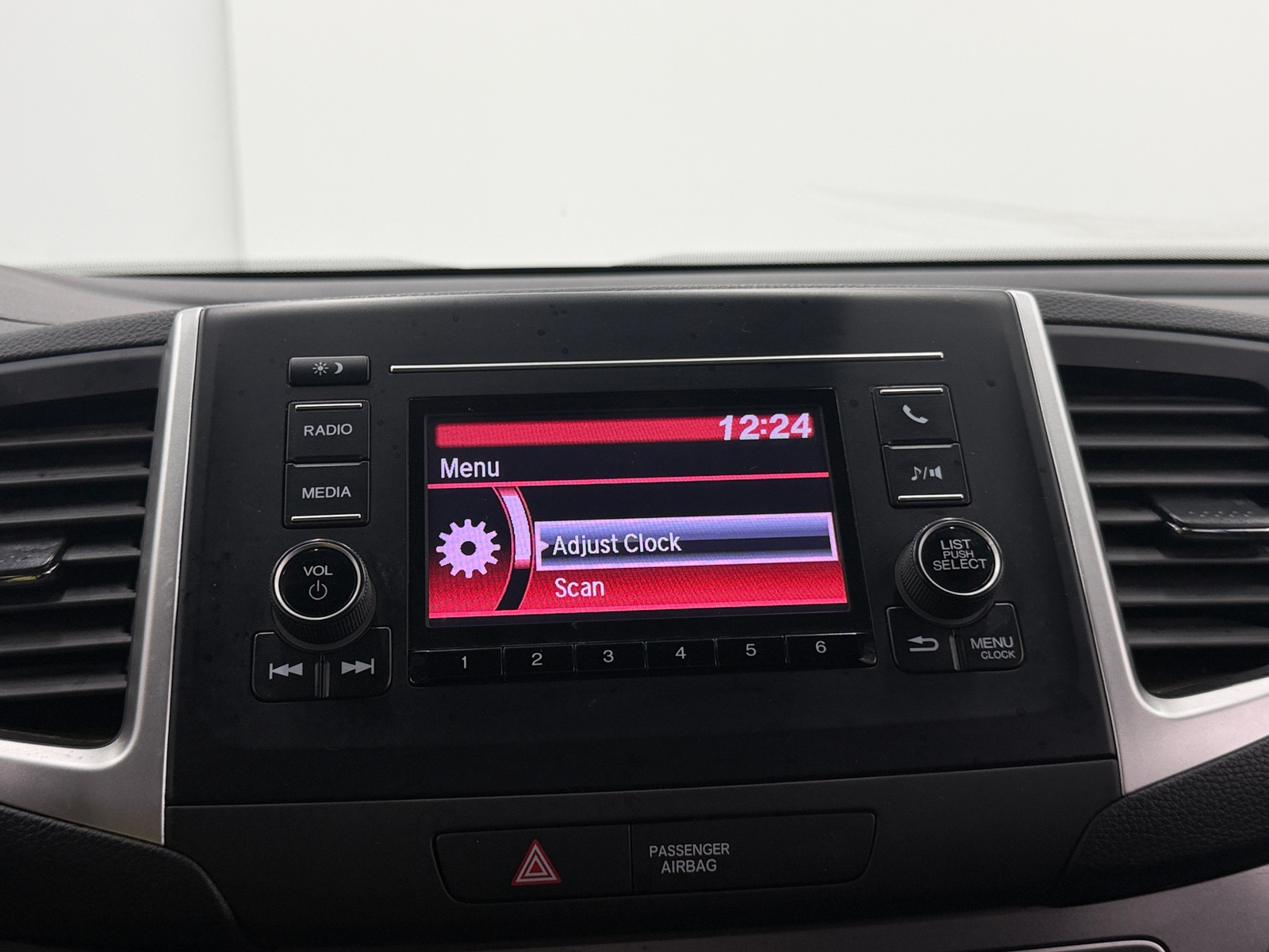 Thumbnail: 2019 Honda Passport - 4
