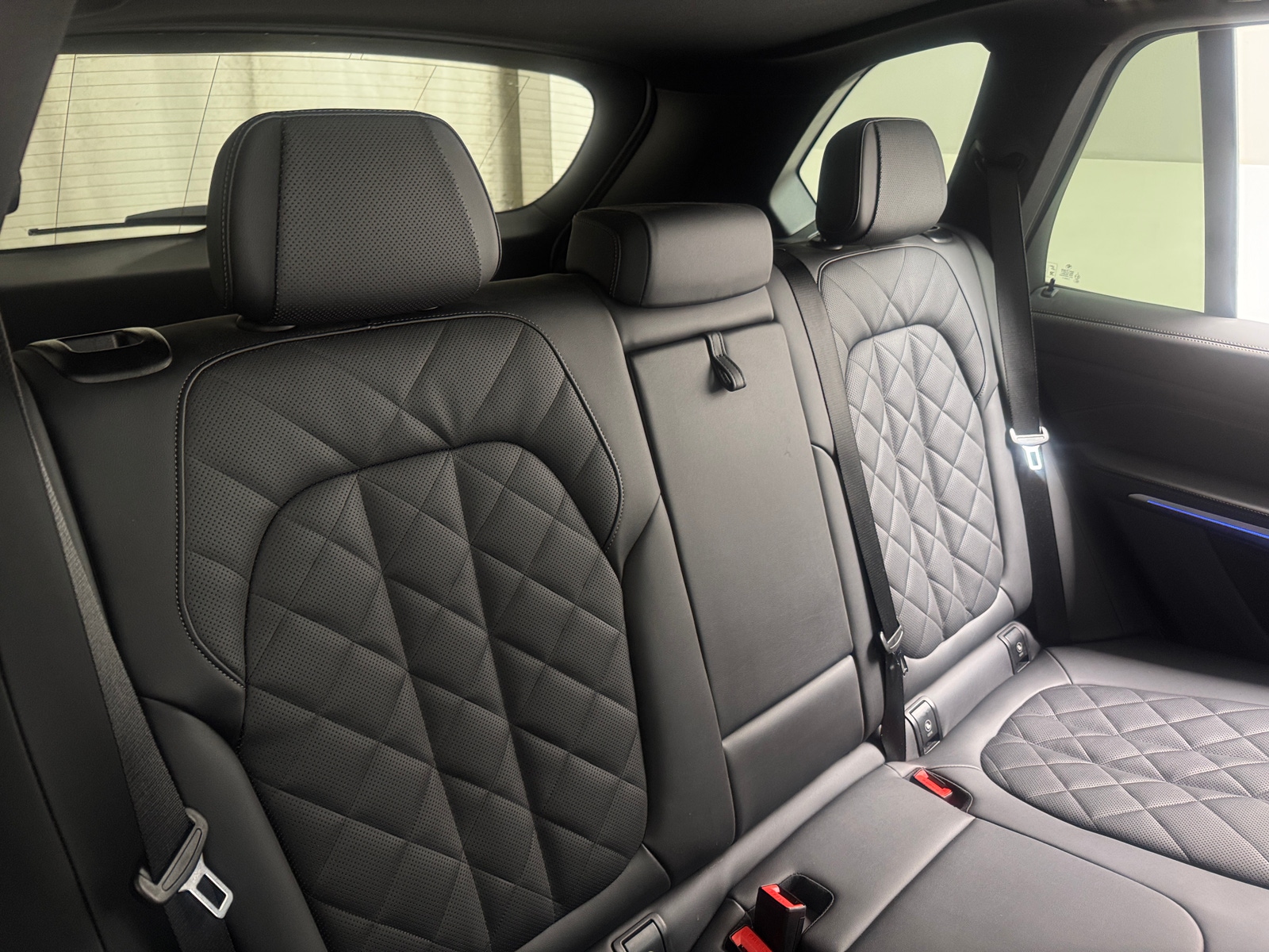 Thumbnail: 2026 BMW X5 - 5