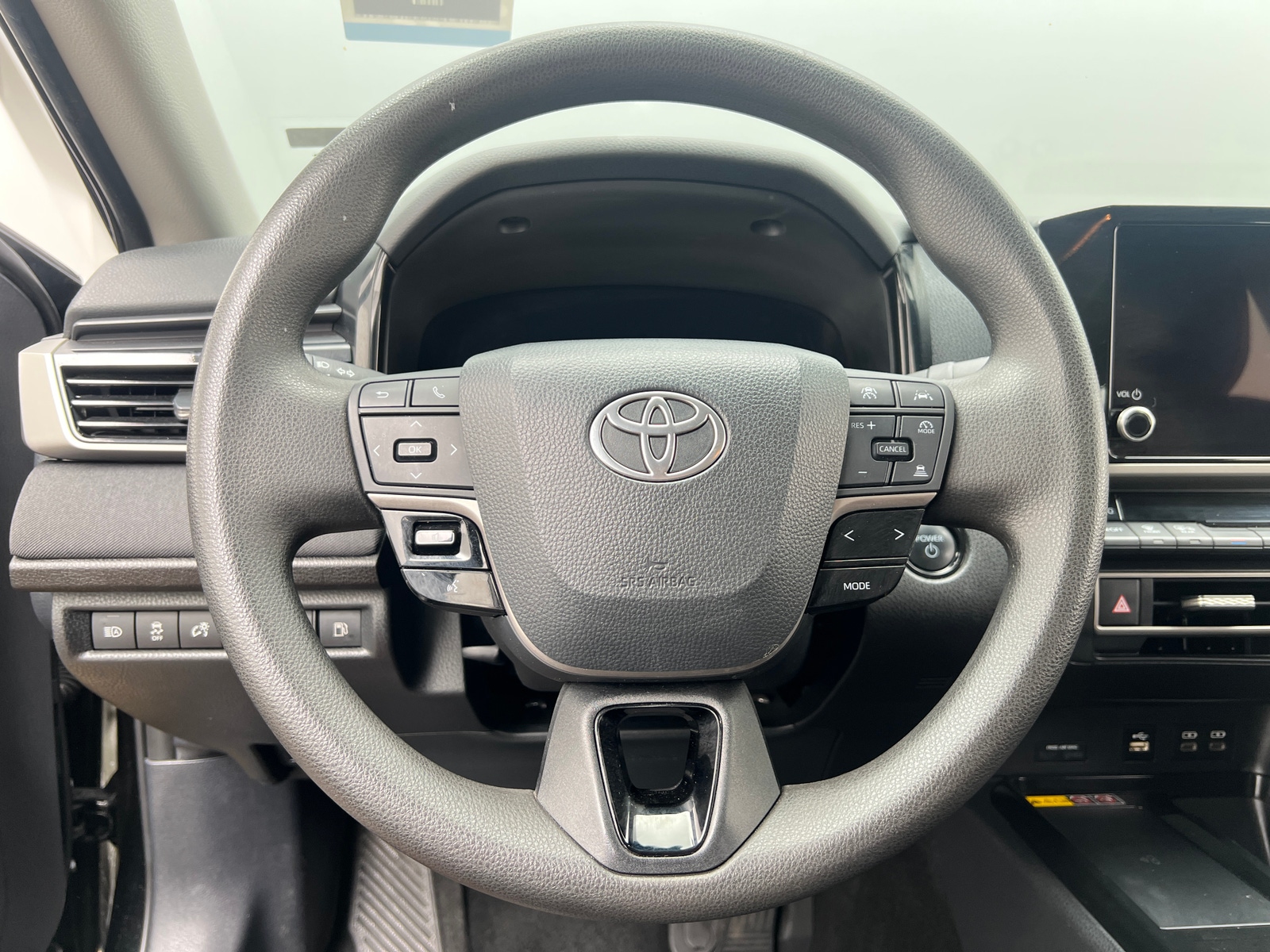 Thumbnail: 2025 Toyota Camry - 5