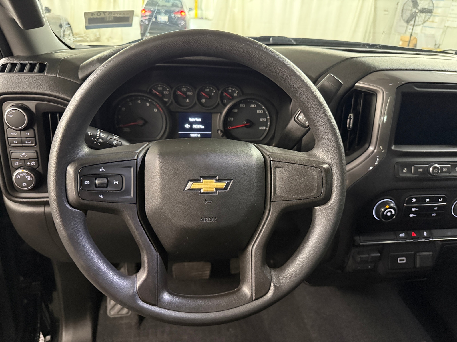 Thumbnail: 2020 Chevrolet Silverado 1500 - 5