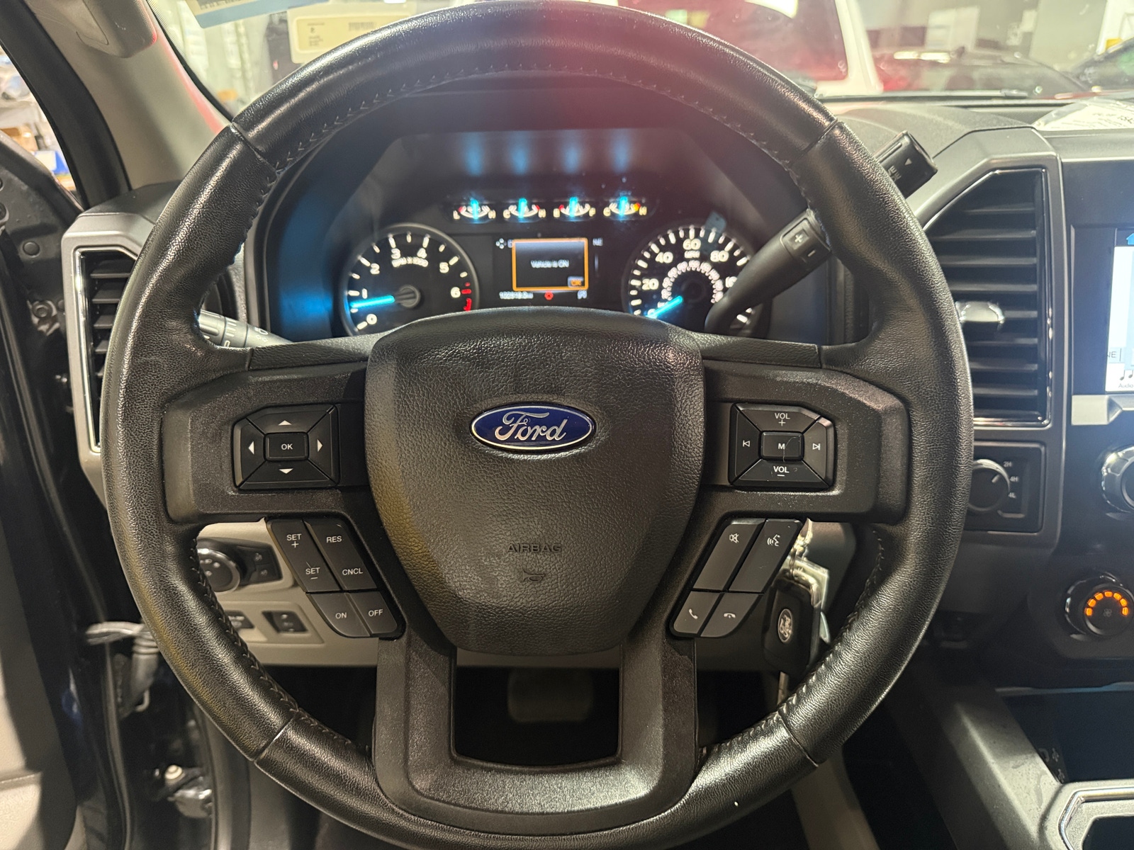 Thumbnail: 2019 Ford Econoline - 5