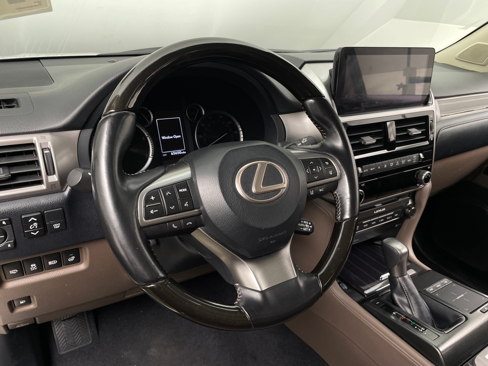 Thumbnail: 2023 Lexus GX - 4