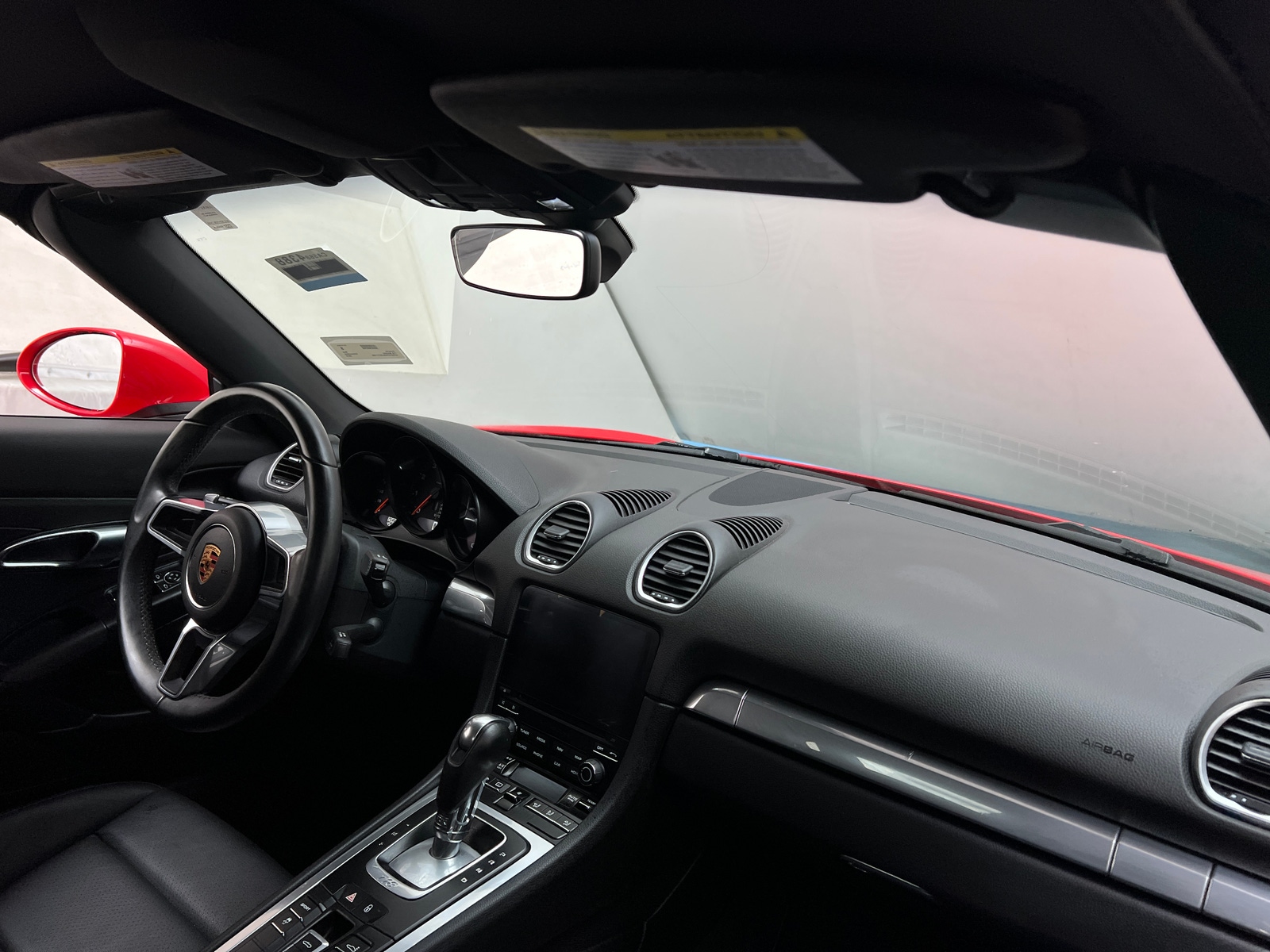 Thumbnail: 2018 Porsche 718 Boxster - 2
