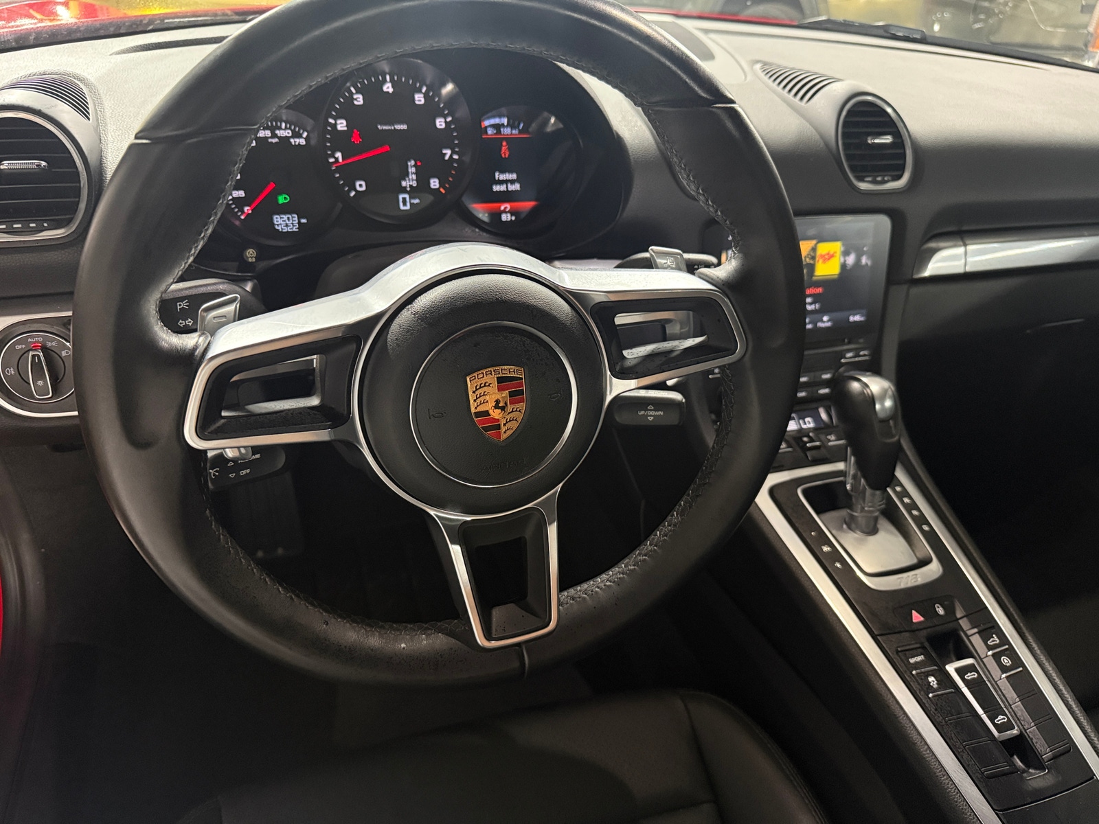 Thumbnail: 2018 Porsche 718 Boxster - 4