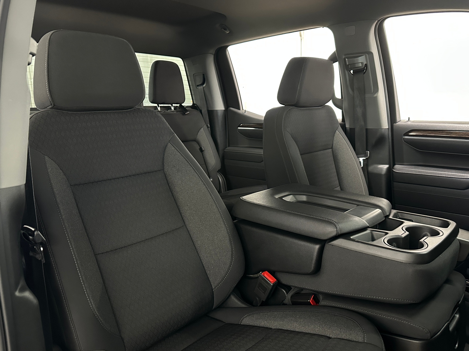 Thumbnail: 2024 GMC Sierra 1500 - 2