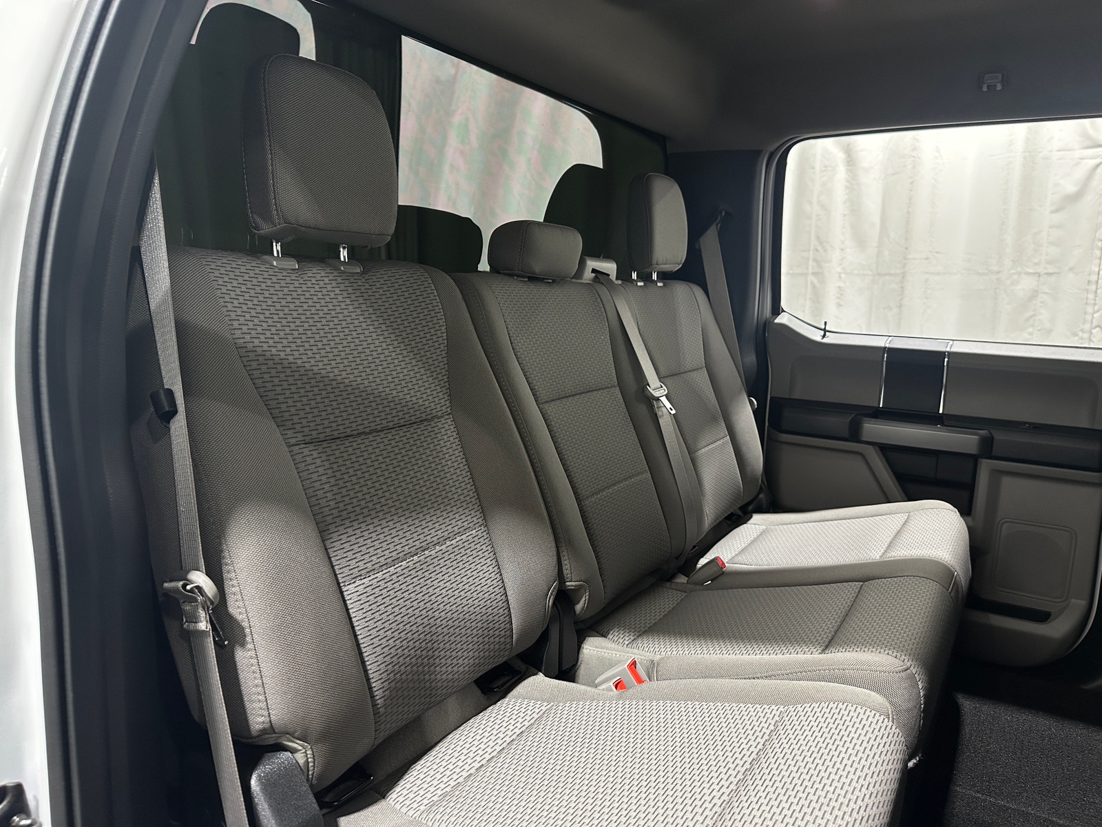 Thumbnail: 2019 Ford Econoline - 6