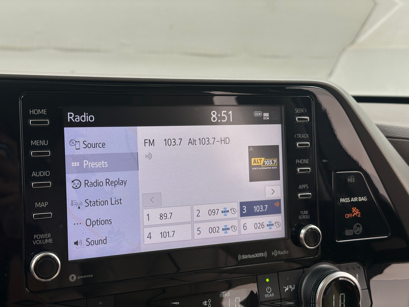 Thumbnail: 2021 Toyota Highlander - 3