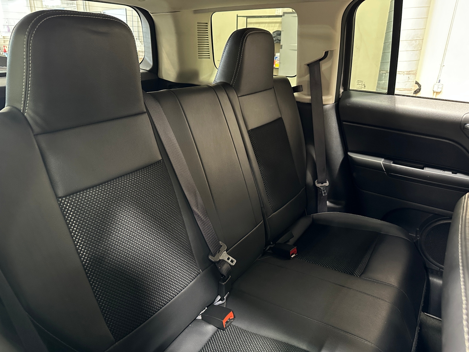Thumbnail: 2016 Jeep Patriot - 6