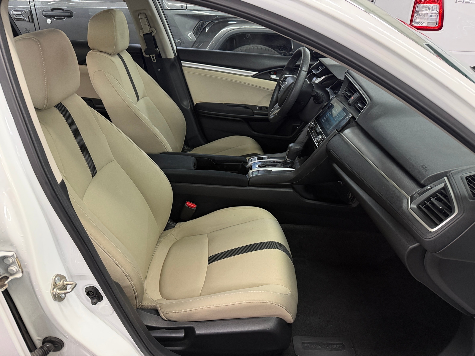 Thumbnail: 2016 Honda Civic - 2