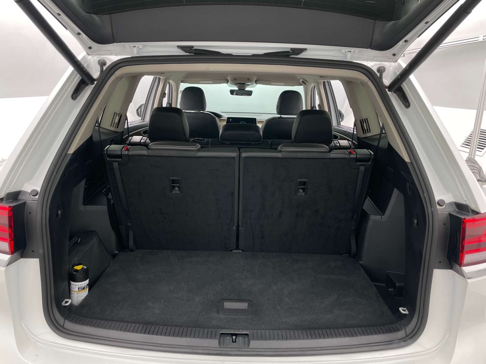 Thumbnail: 2026 Volkswagen Atlas - 6