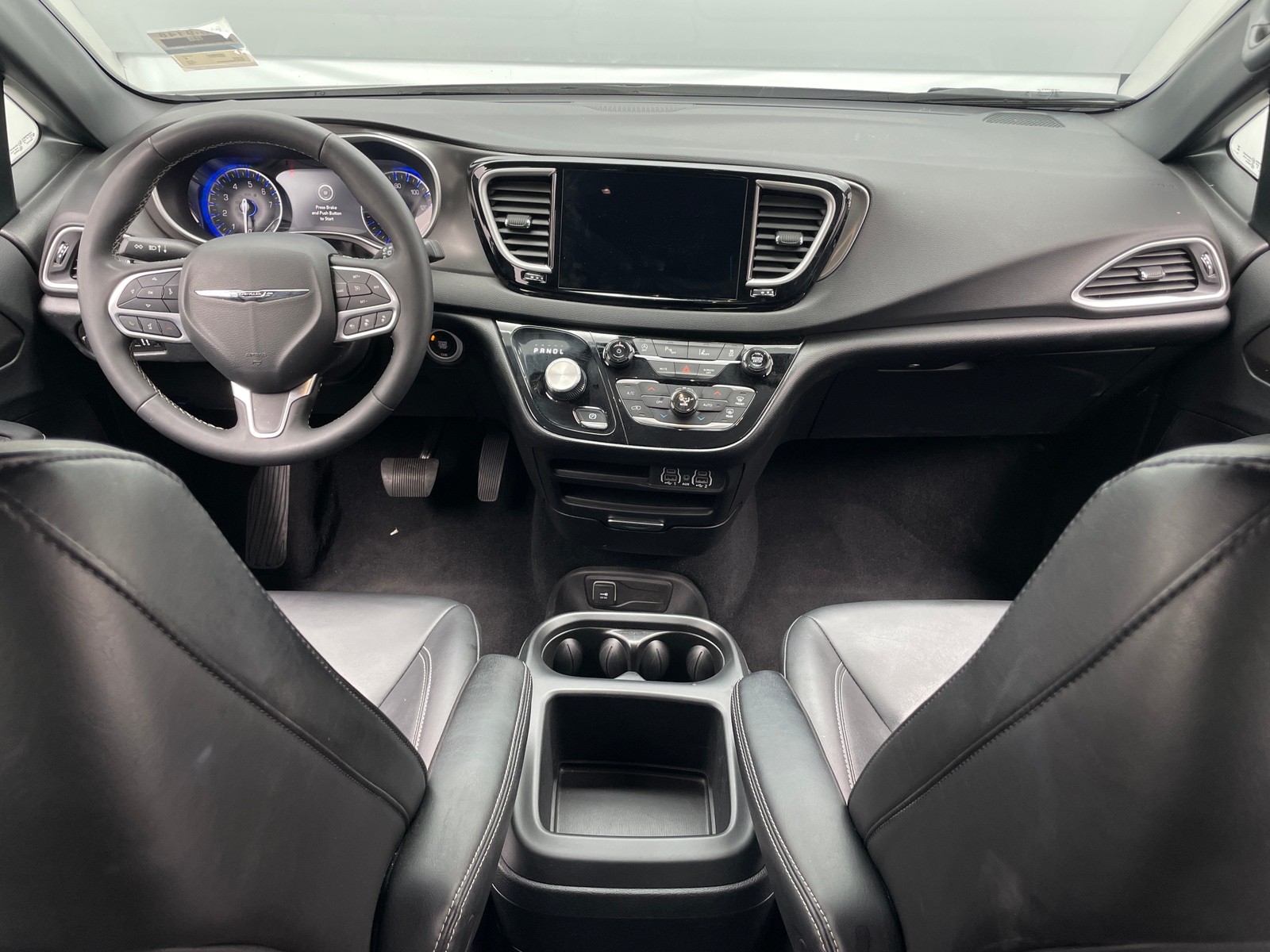 Thumbnail: 2025 Chrysler Pacifica - 2