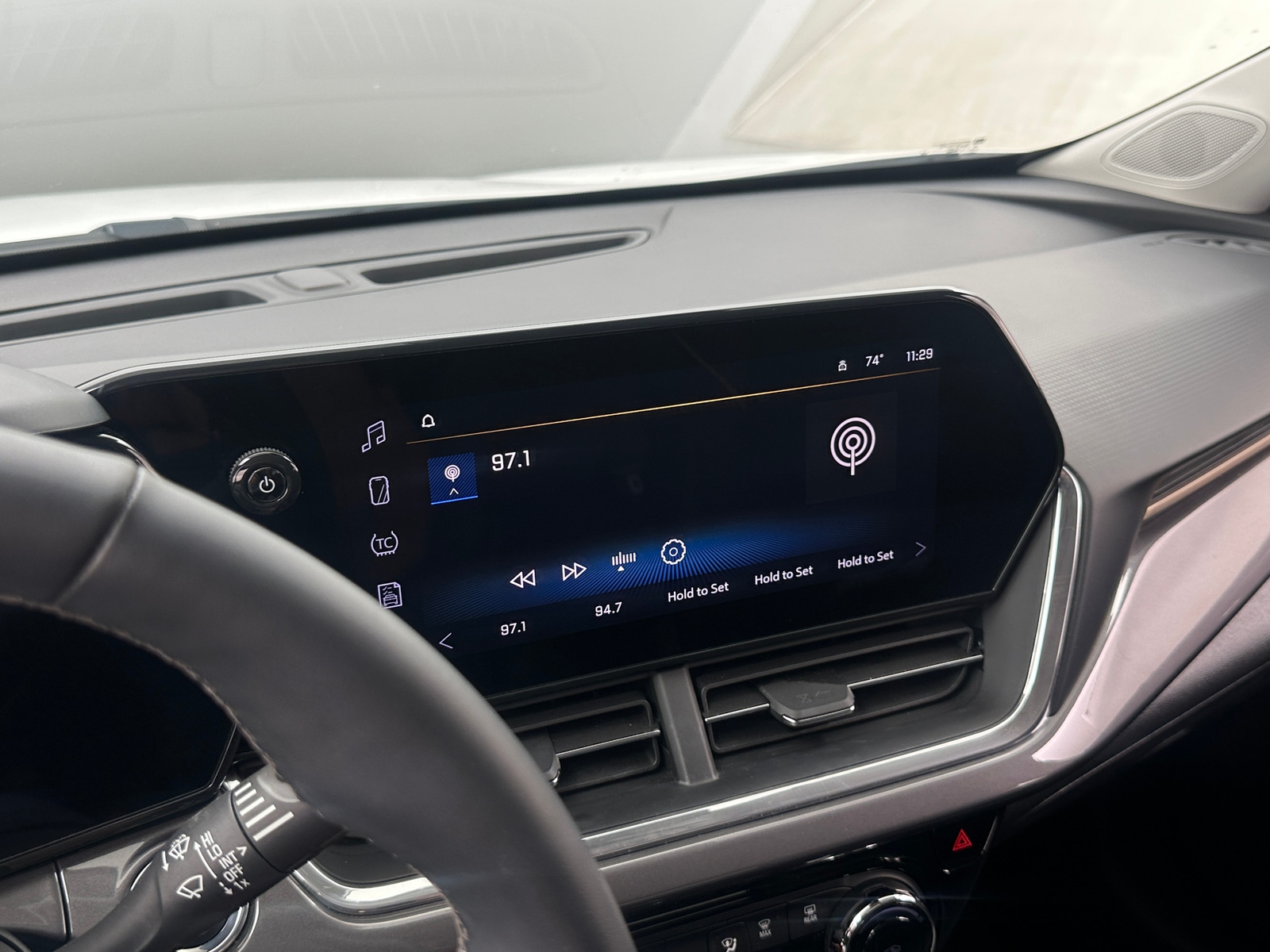 Thumbnail: 2024 Chevrolet Trax - 3