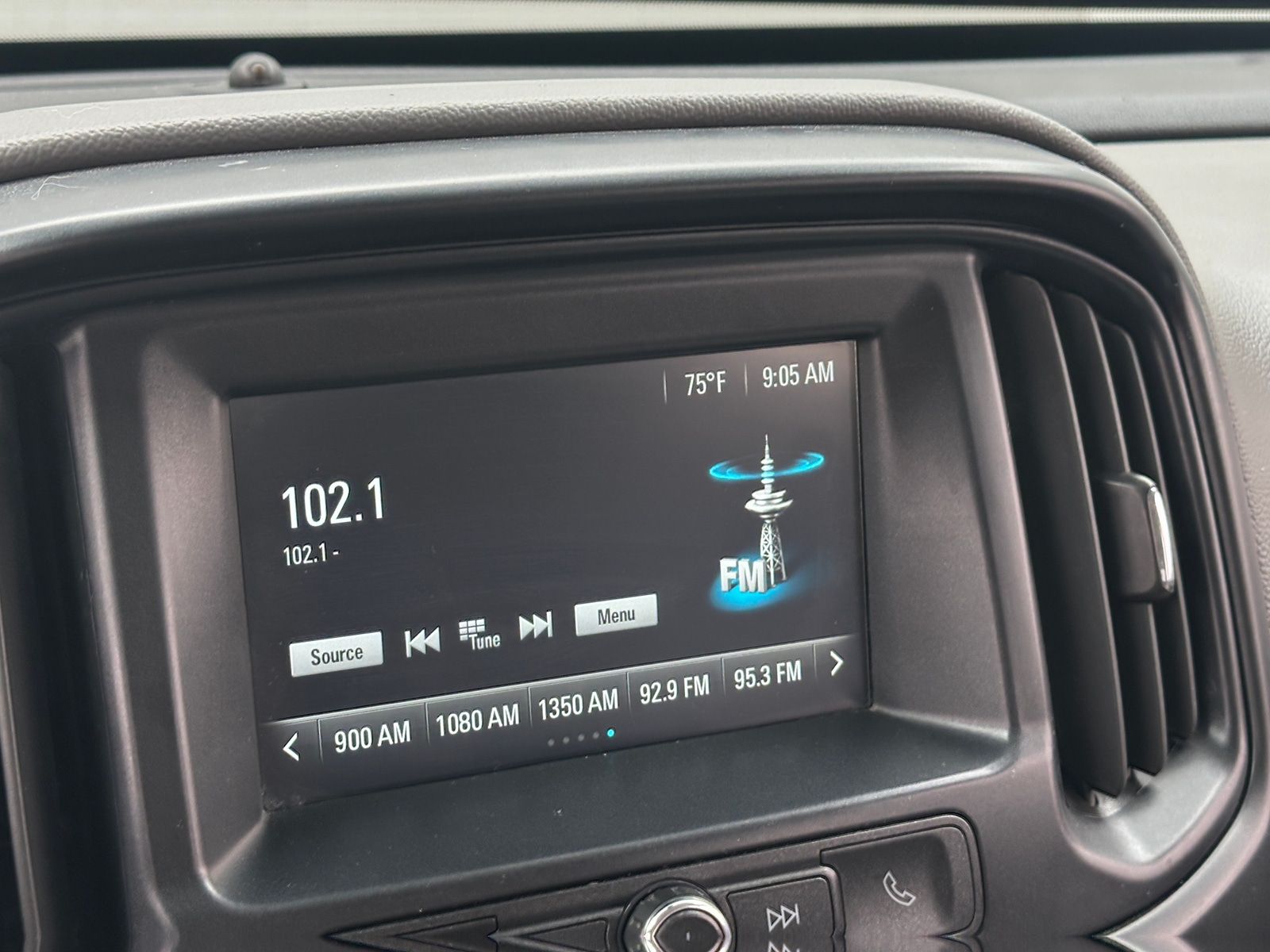 Thumbnail: 2018 Chevrolet Colorado - 4