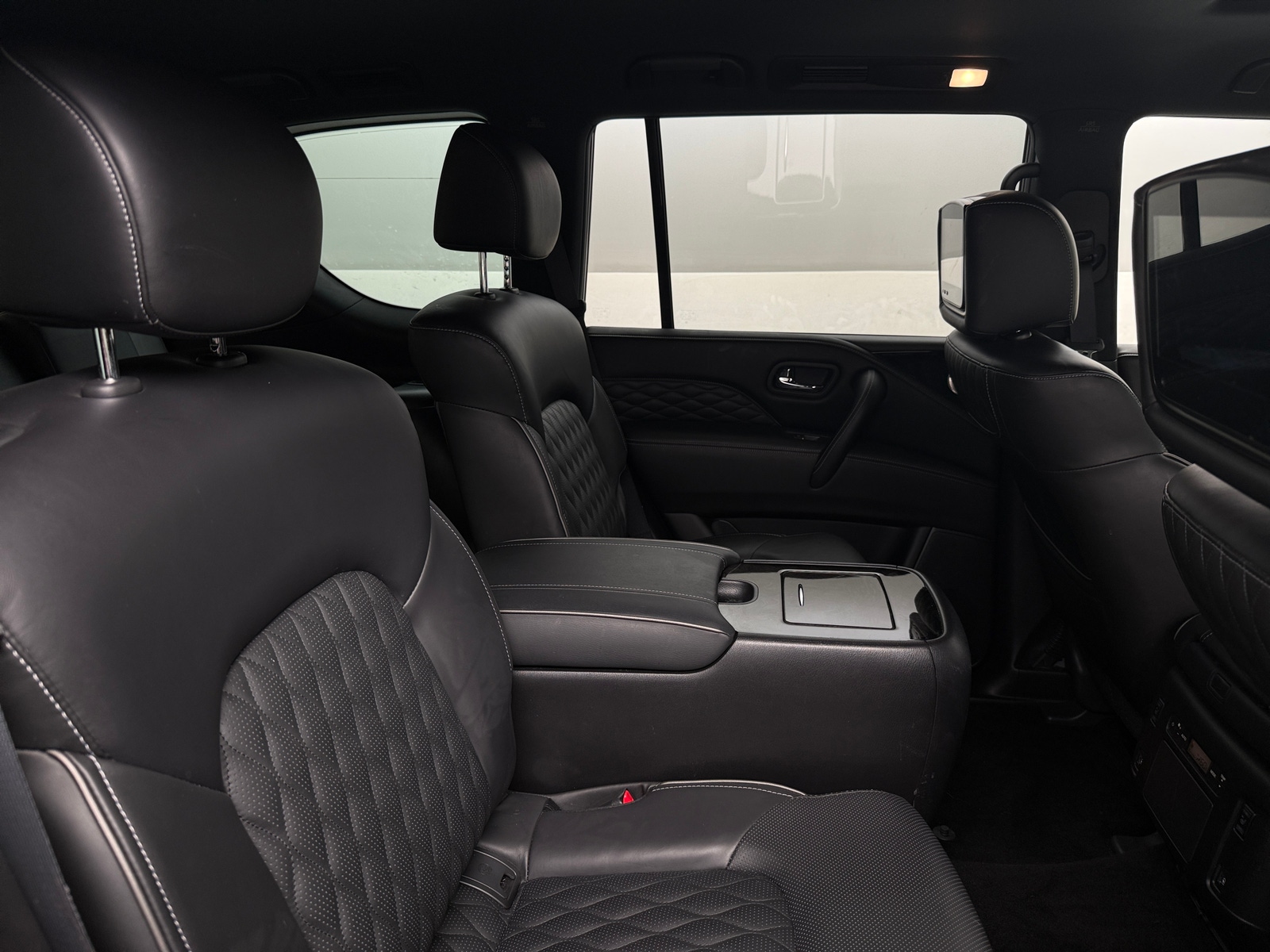 Thumbnail: 2023 INFINITI QX80 - 5