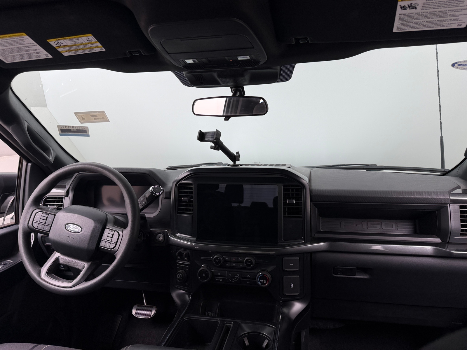 Thumbnail: 2025 Ford Econoline - 3