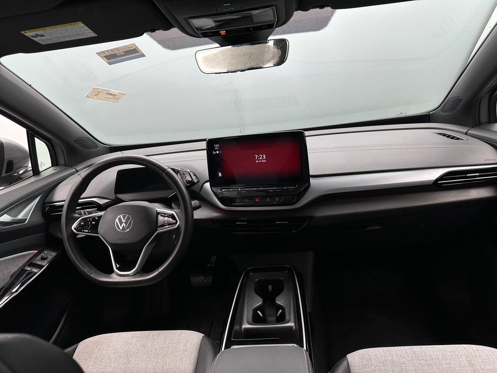 Thumbnail: 2023 Volkswagen ID.4 - 3