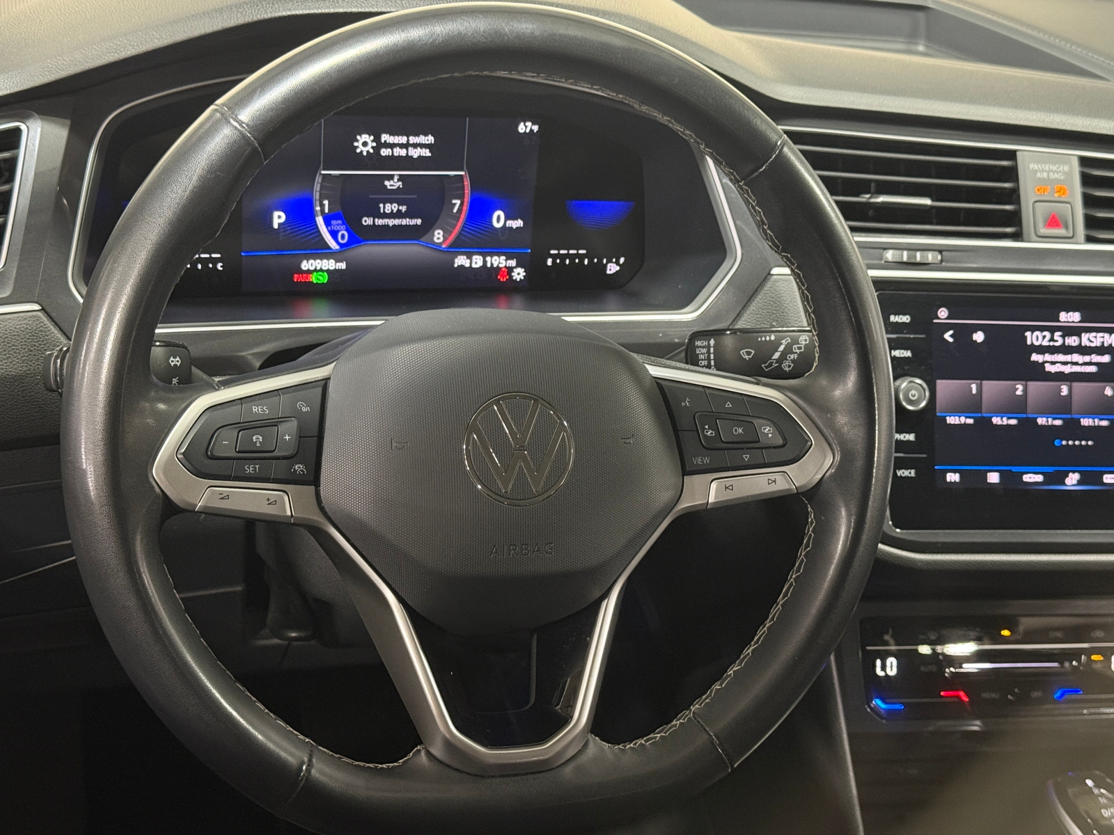 Thumbnail: 2024 Volkswagen Tiguan - 4