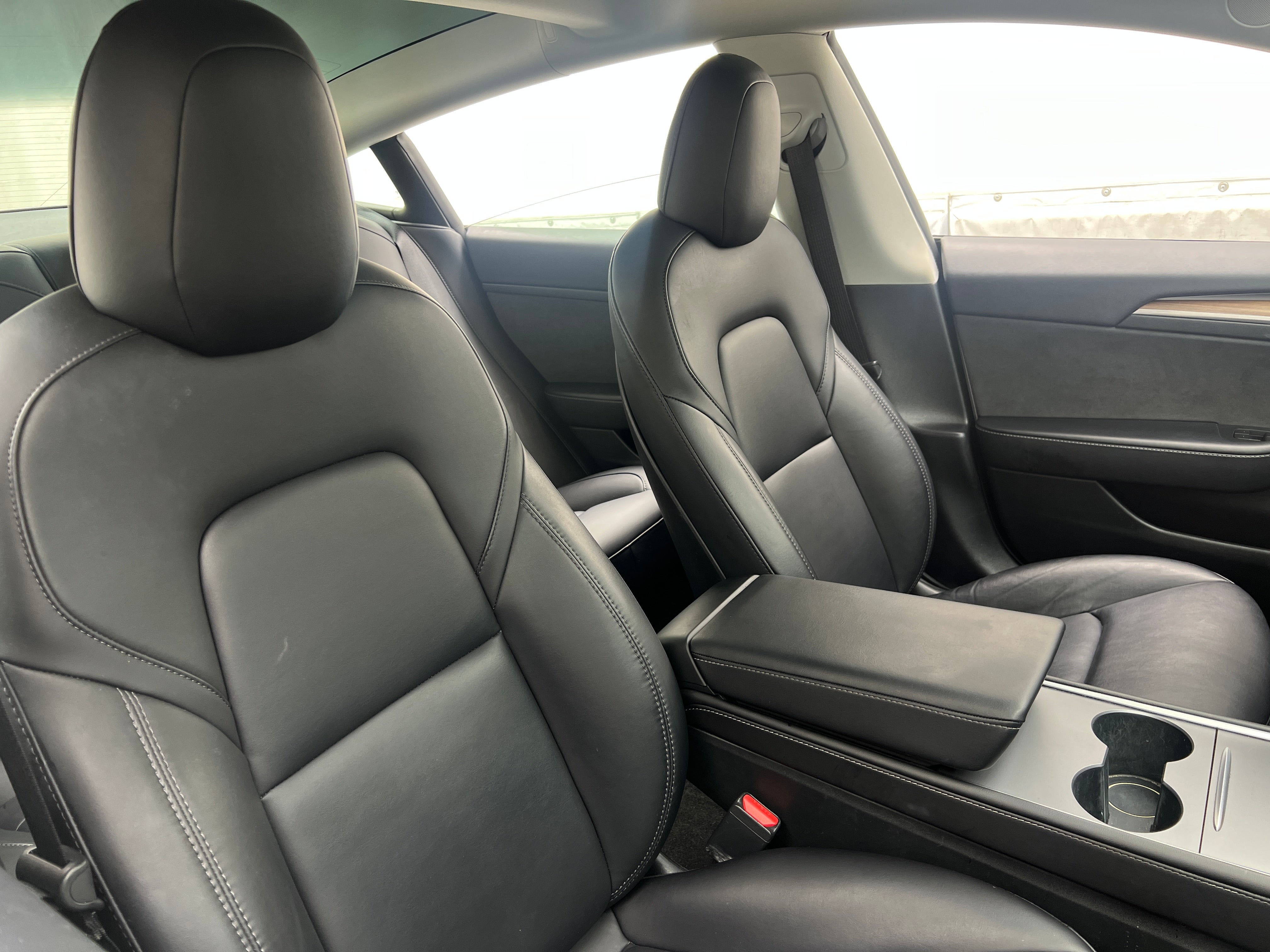 Used 2022 Tesla Model 3 Base with VIN 5YJ3E1EA9NF373195 for sale in Auburn, WA