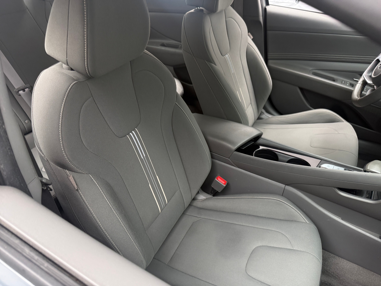 Thumbnail: 2021 Hyundai Elantra - 2