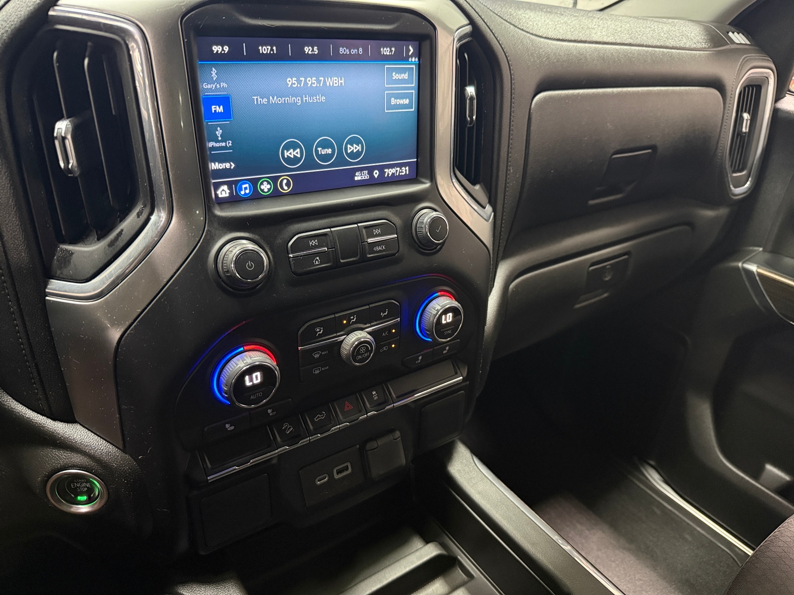 Thumbnail: 2021 Chevrolet Silverado 1500 - 4