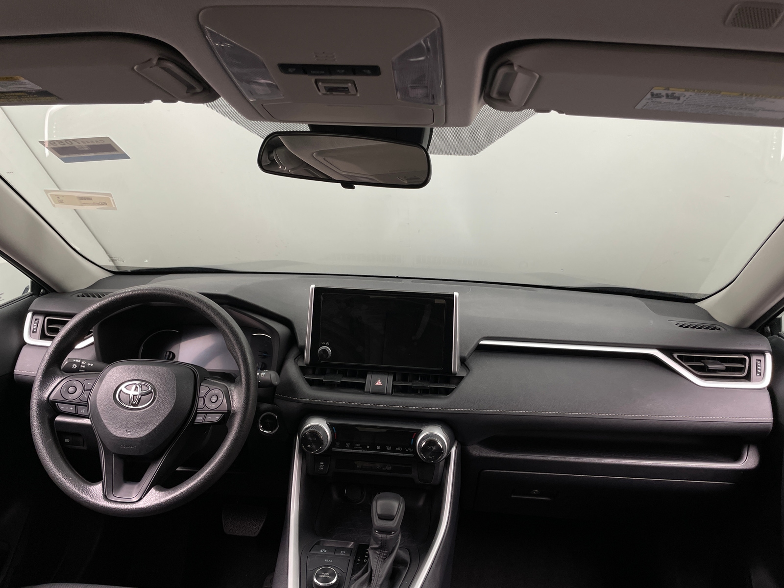 Thumbnail: 2024 Toyota RAV4 - 3