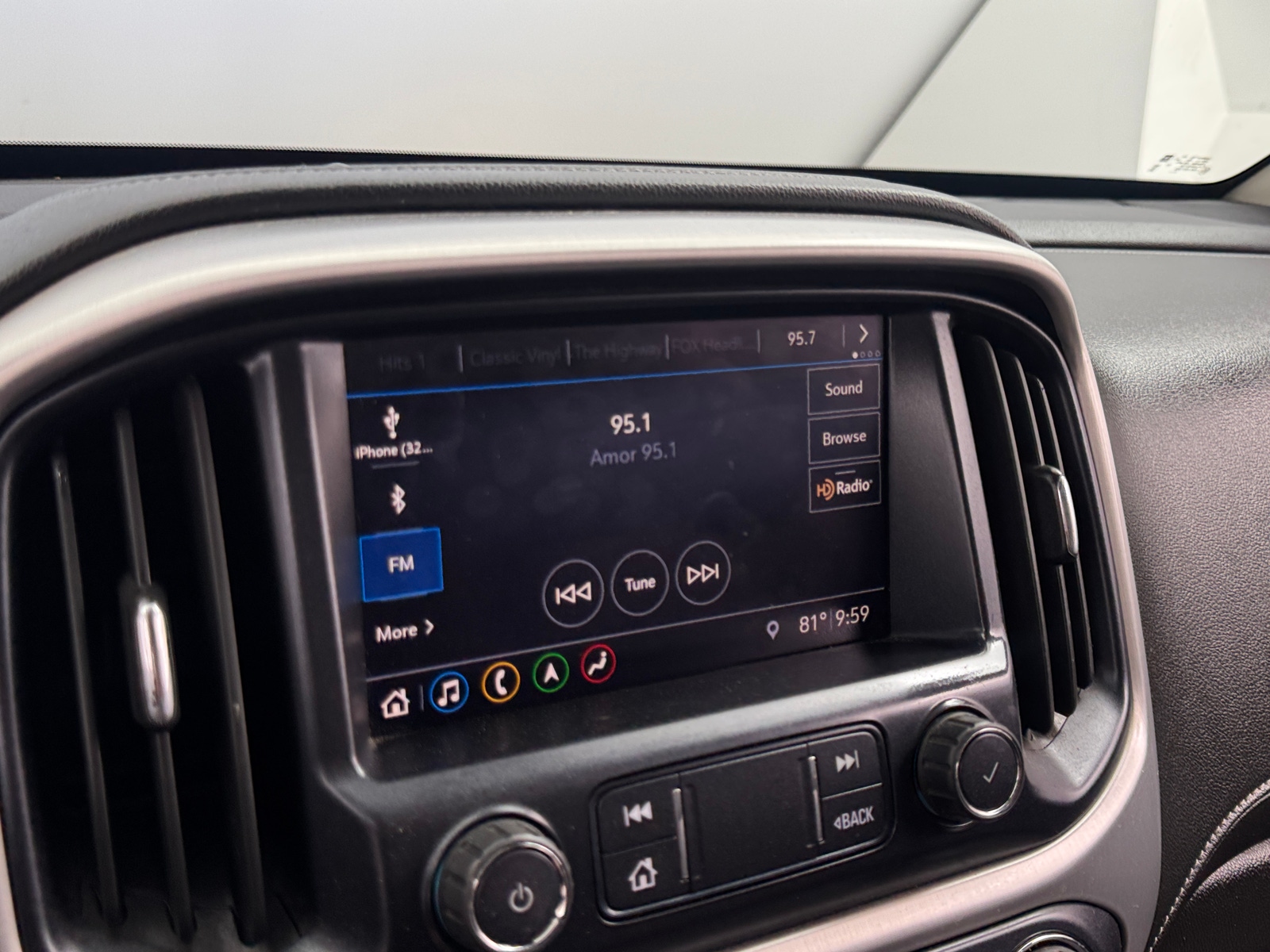 Thumbnail: 2020 GMC Canyon - 3