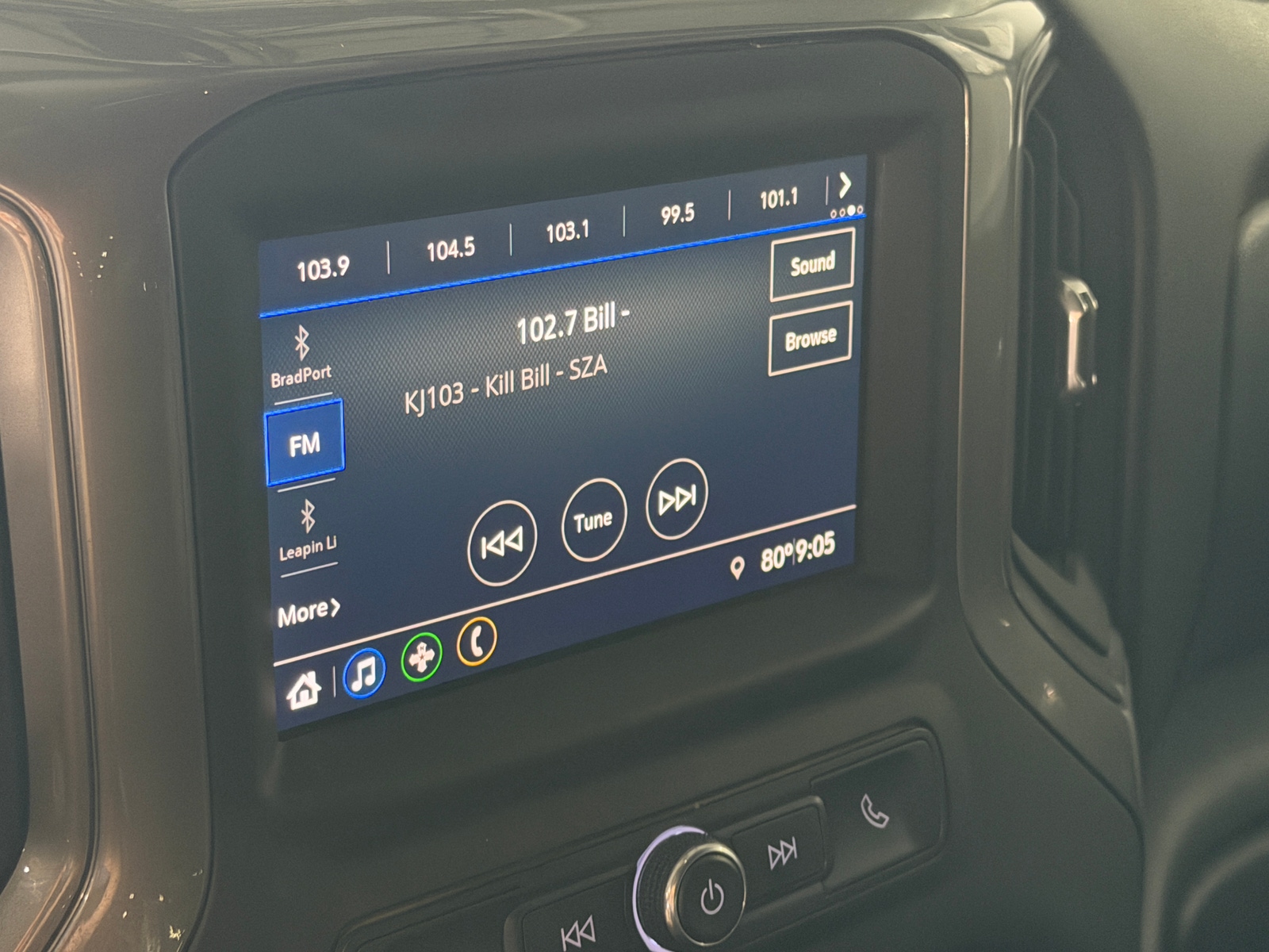 Thumbnail: 2022 Chevrolet Silverado 2500 - 4