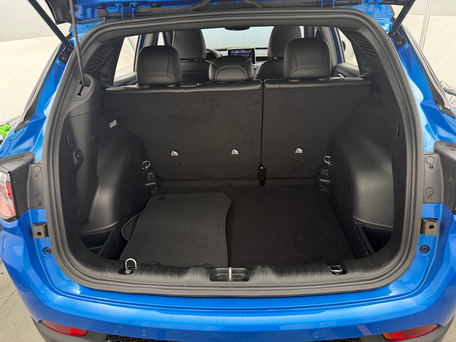 Thumbnail: 2026 Jeep Compass - 6