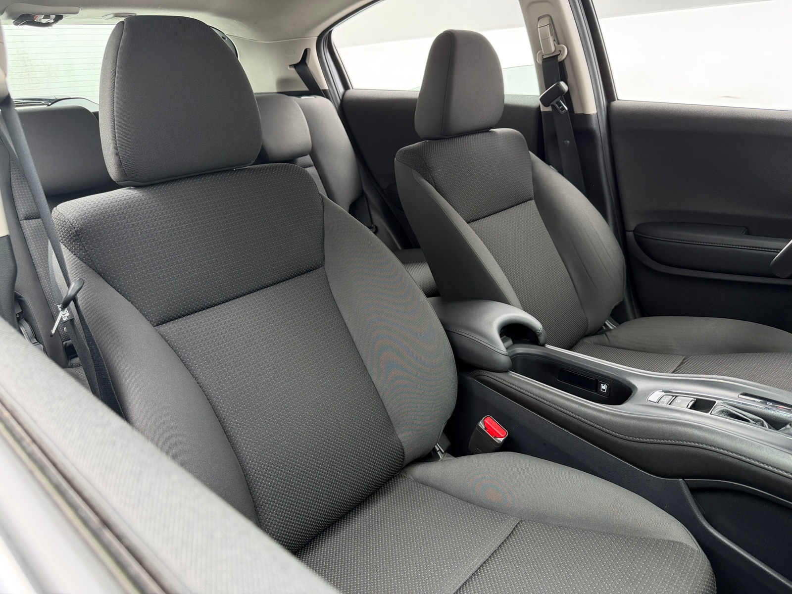 Thumbnail: 2021 Honda HR-V - 2
