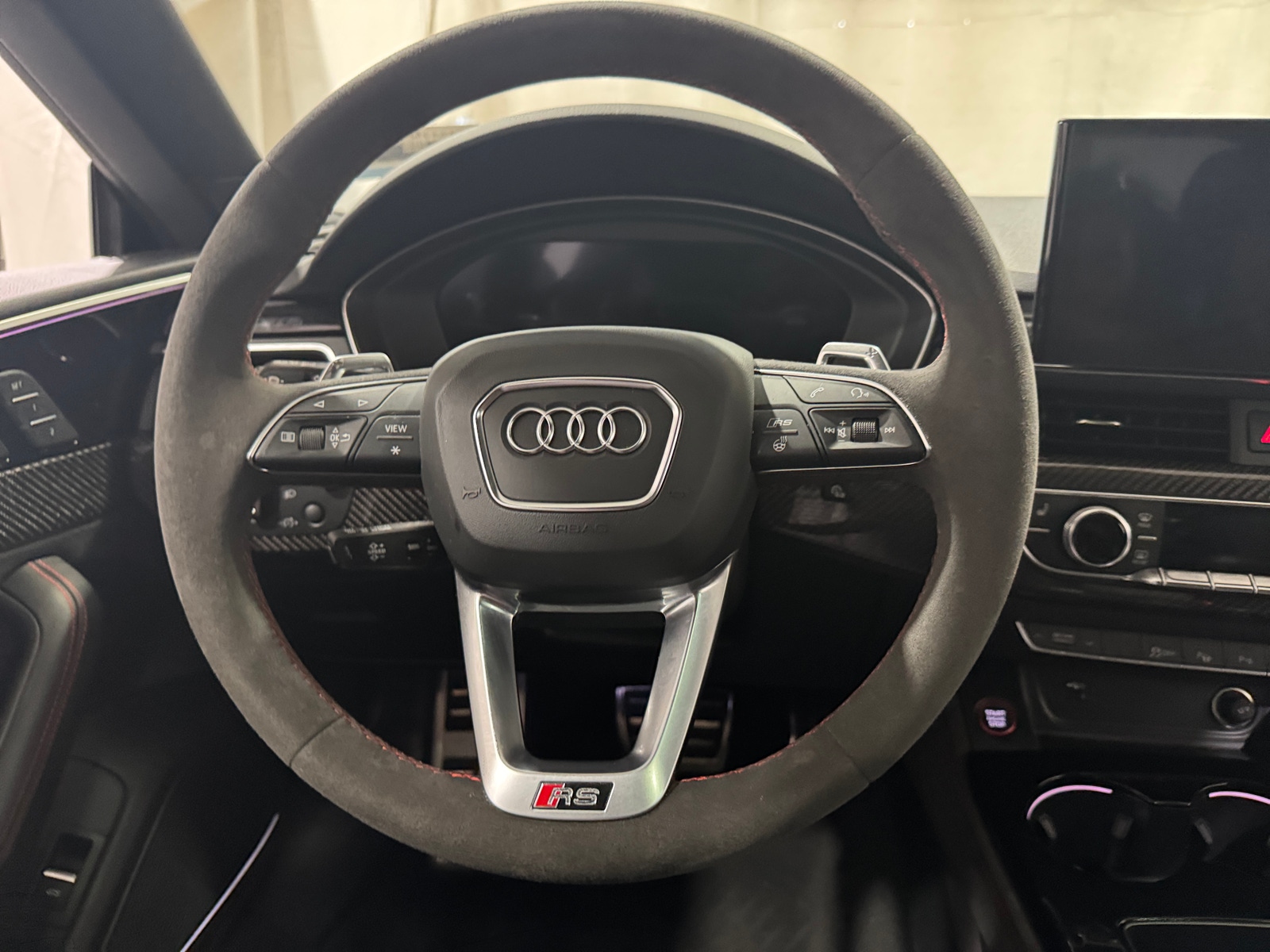 Thumbnail: 2025 Audi RS 5 - 4