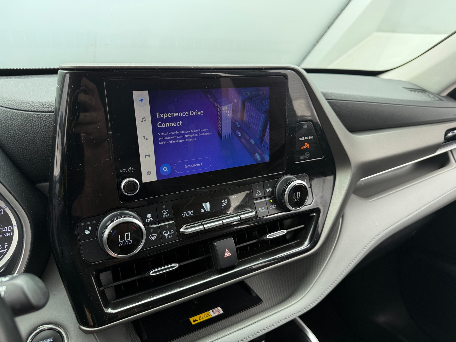 Thumbnail: 2023 Toyota Highlander - 4