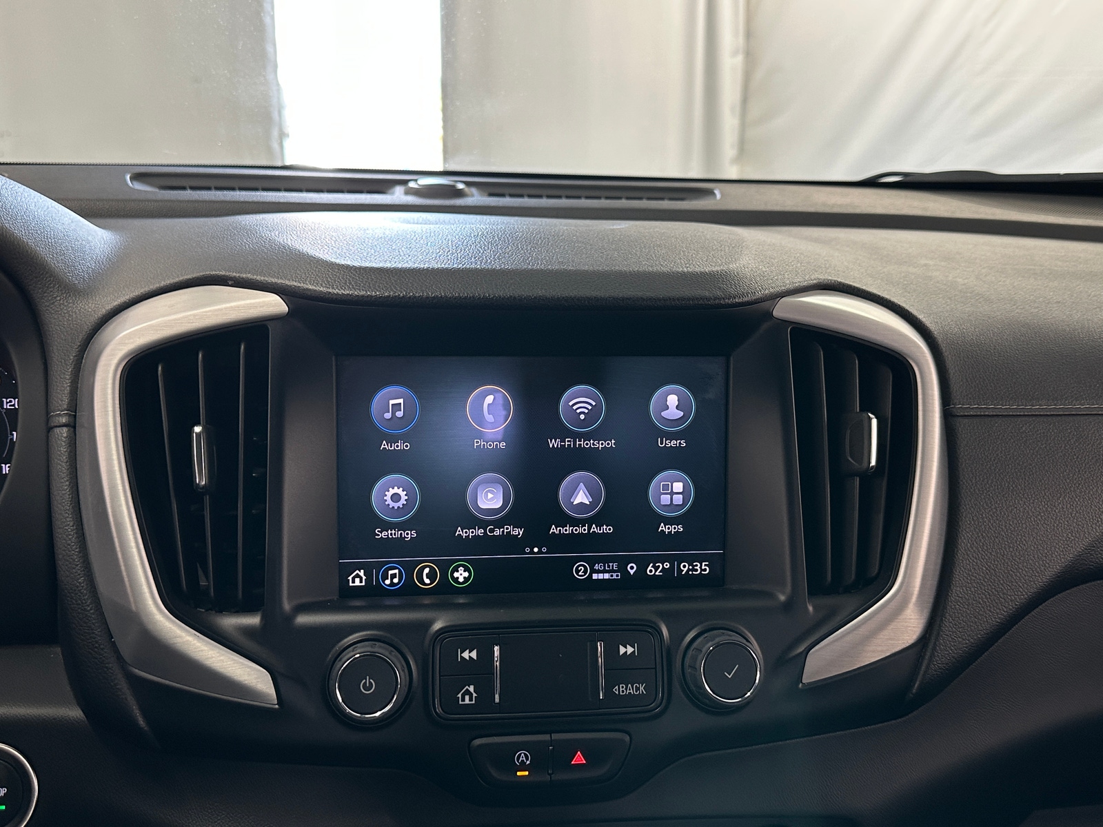 Thumbnail: 2024 GMC Terrain - 3