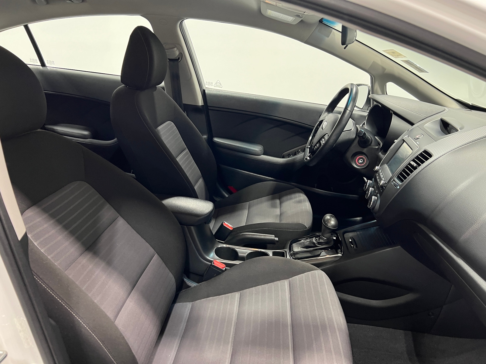 Thumbnail: 2018 Kia Forte - 2