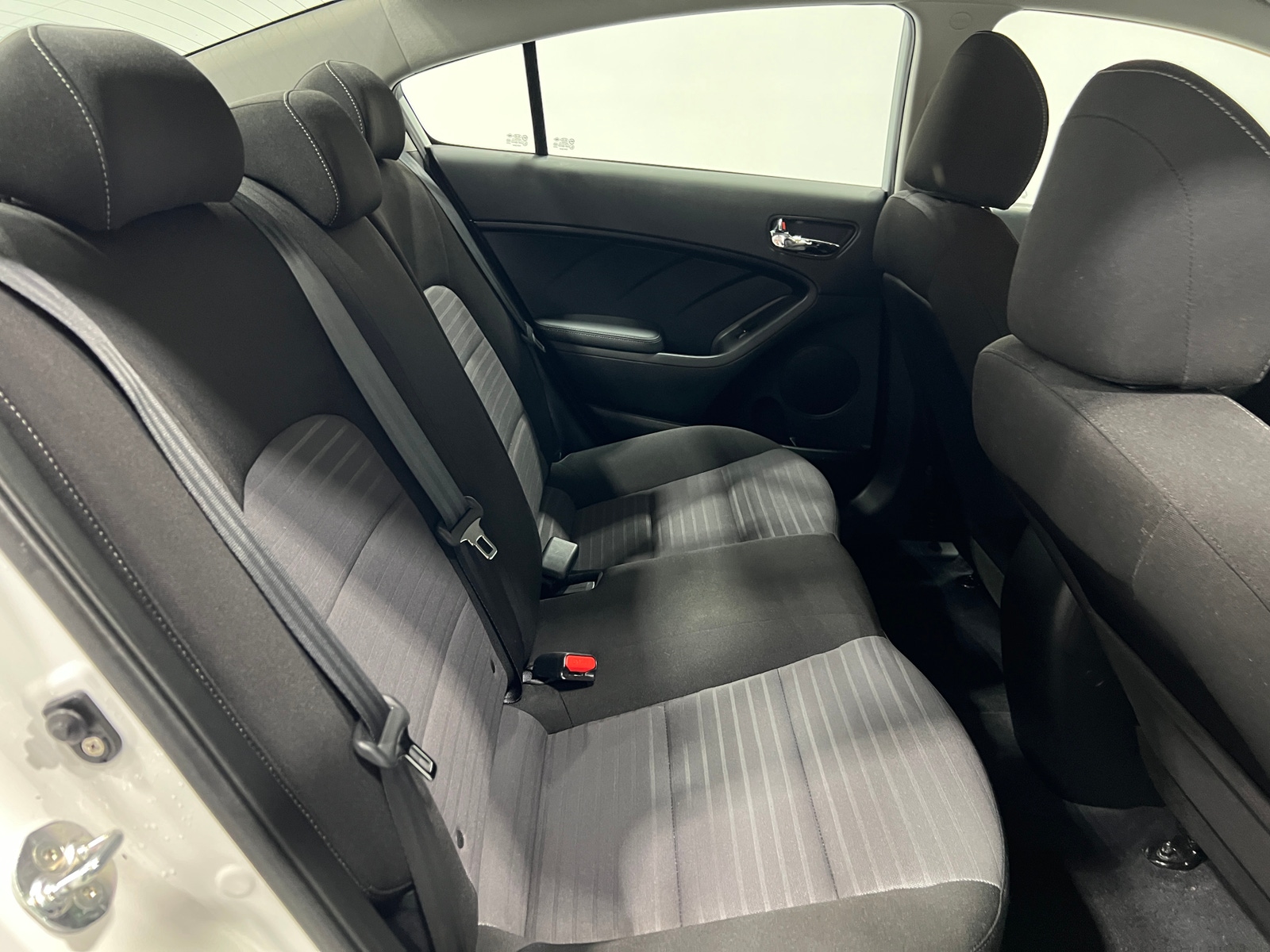 Thumbnail: 2018 Kia Forte - 6