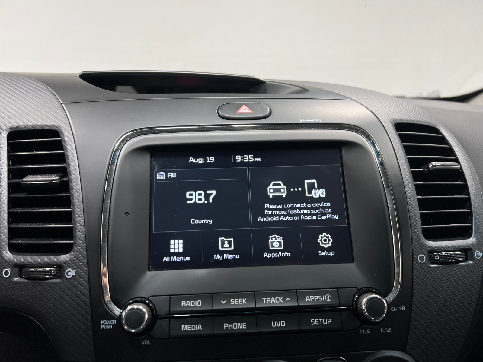 Thumbnail: 2018 Kia Forte - 4