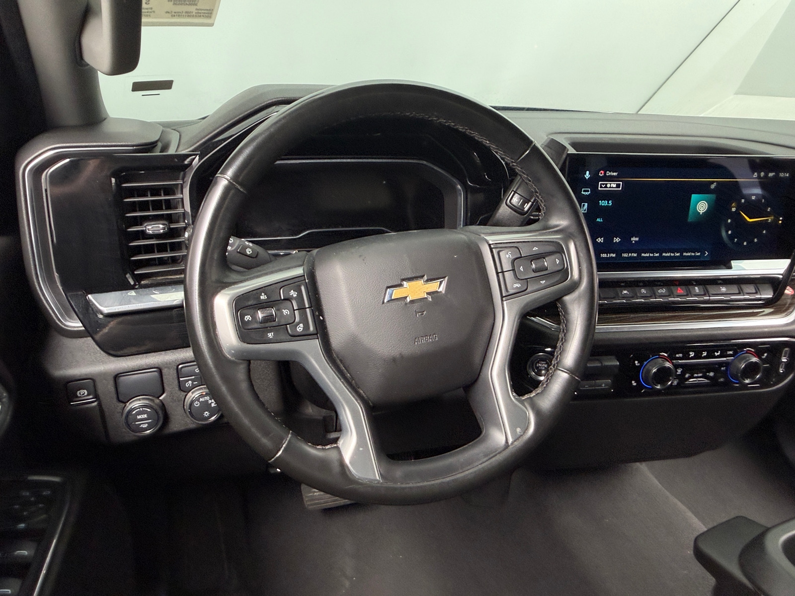 Thumbnail: 2025 Chevrolet Silverado 1500 - 5